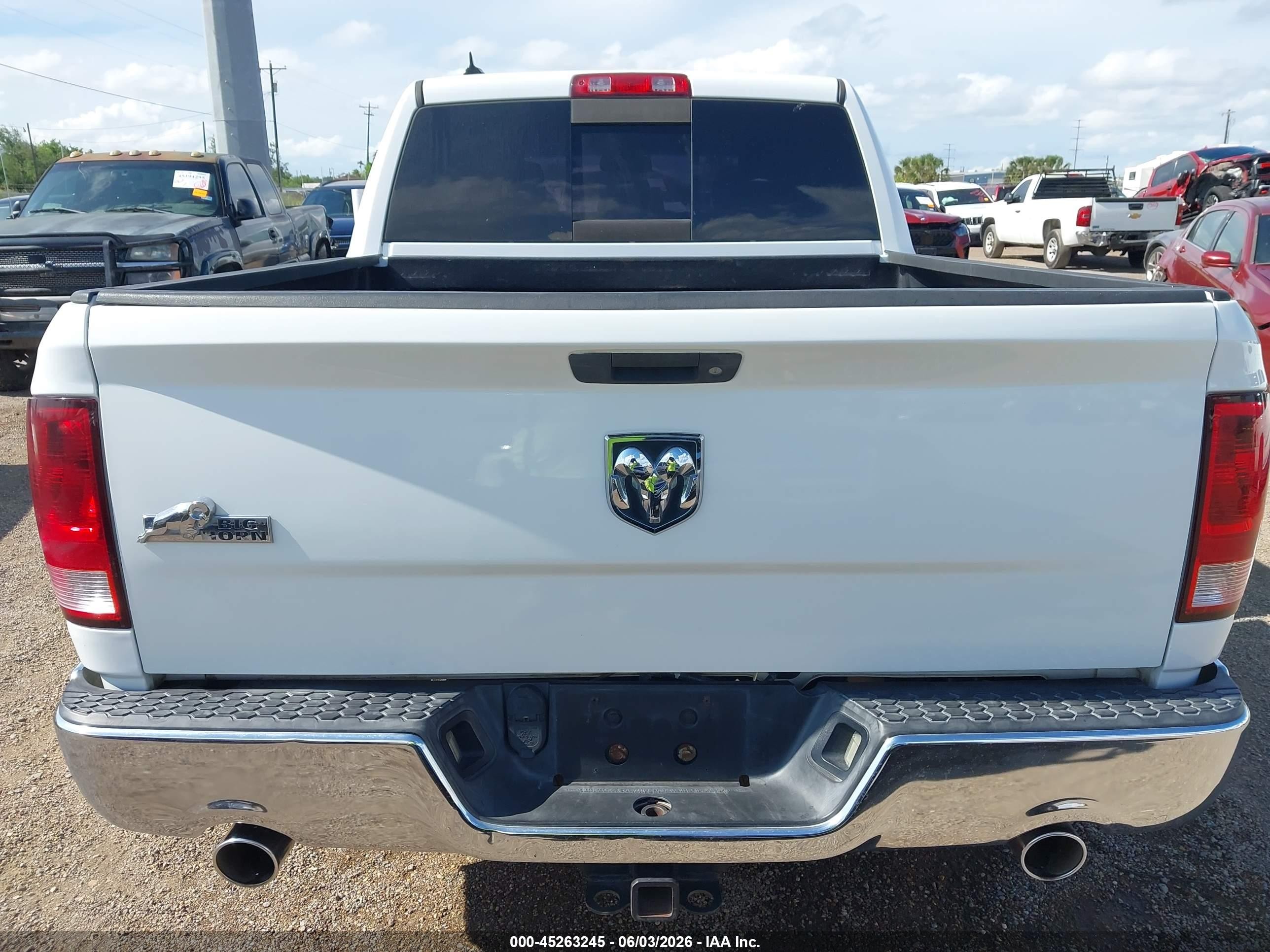 2013 Ram 1500 Big Horn White vin: 1C6RR6LT3DS573269