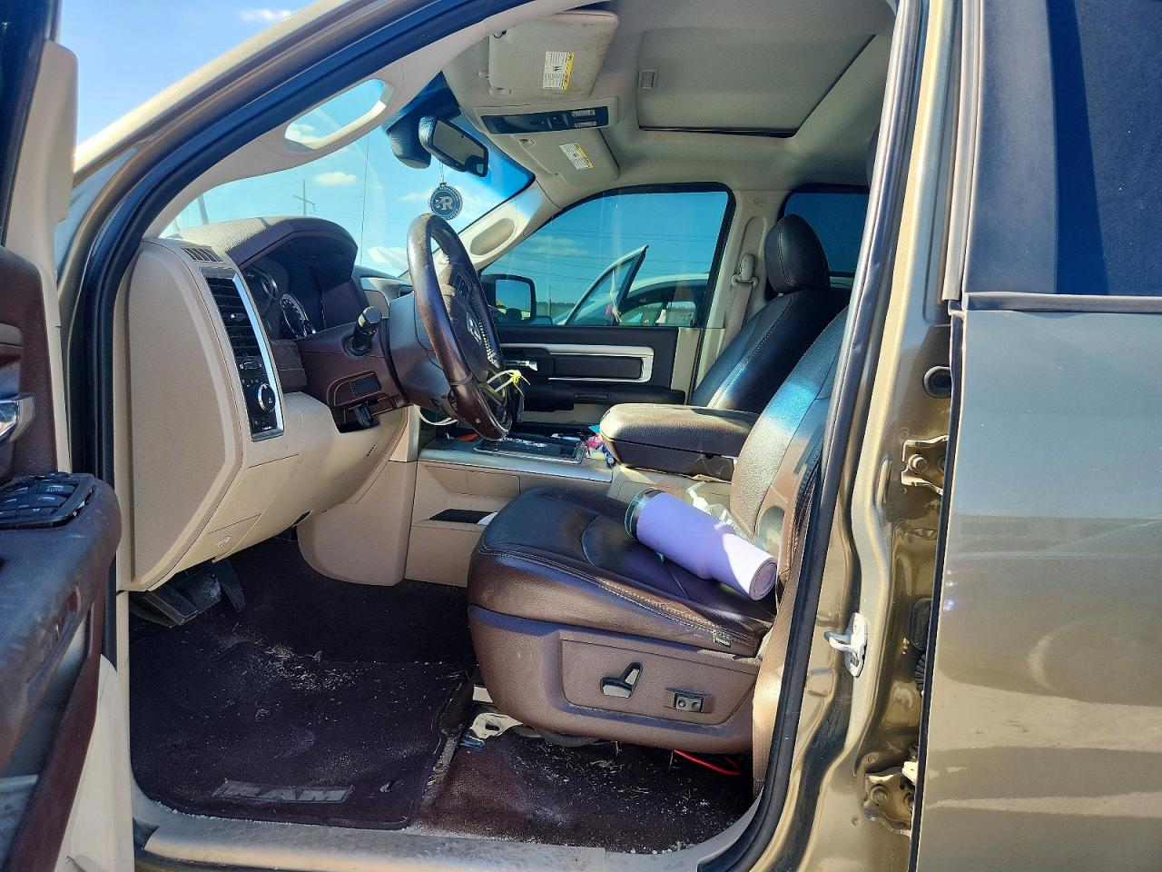 2013 Ram 1500 Slt Brown vin: 1C6RR6LT3DS655907