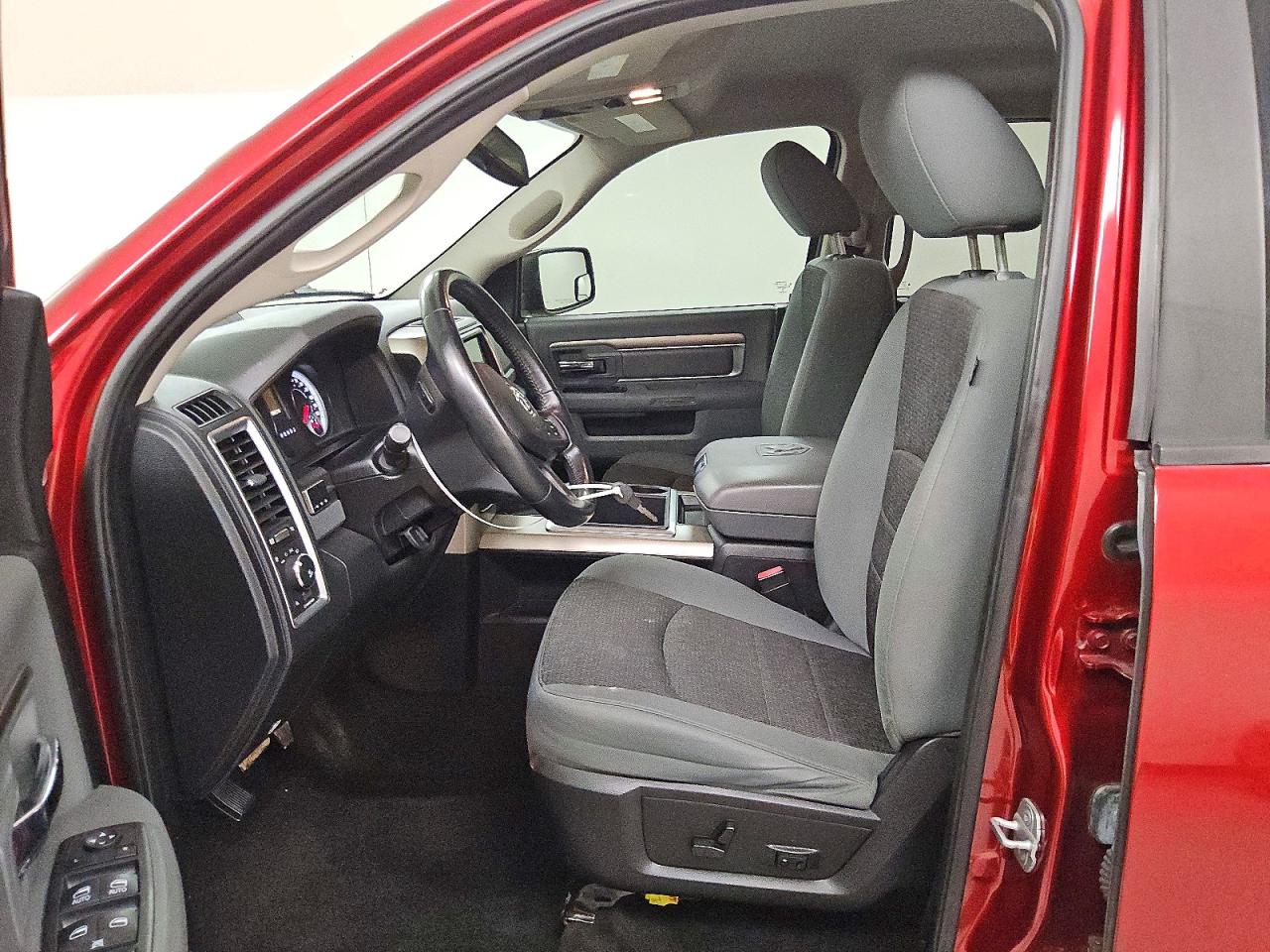 2014 Ram 1500 Slt Red vin: 1C6RR6LT3ES121825