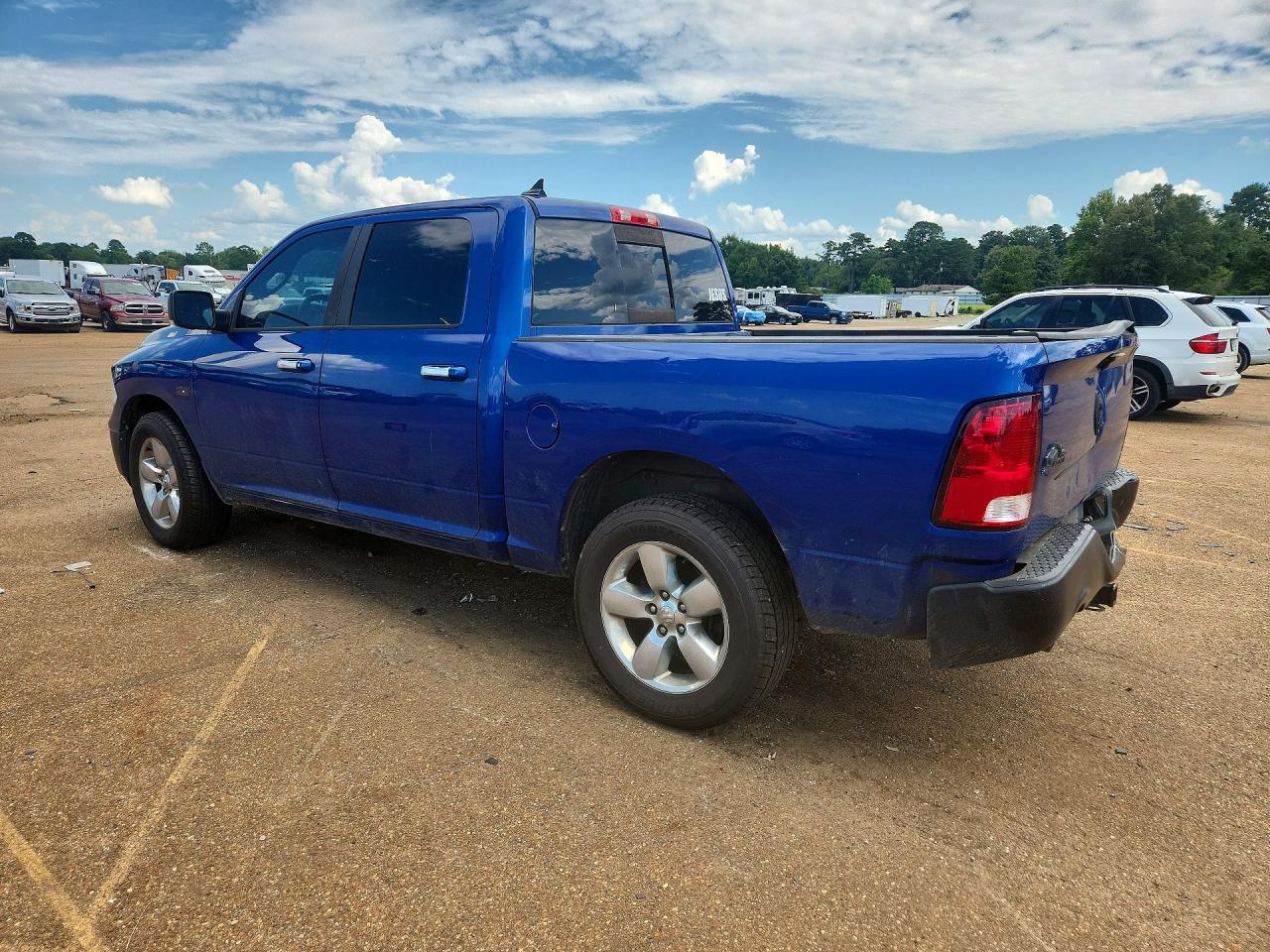 2015 Ram 1500 Slt Синий vin: 1C6RR6LT3FS621615