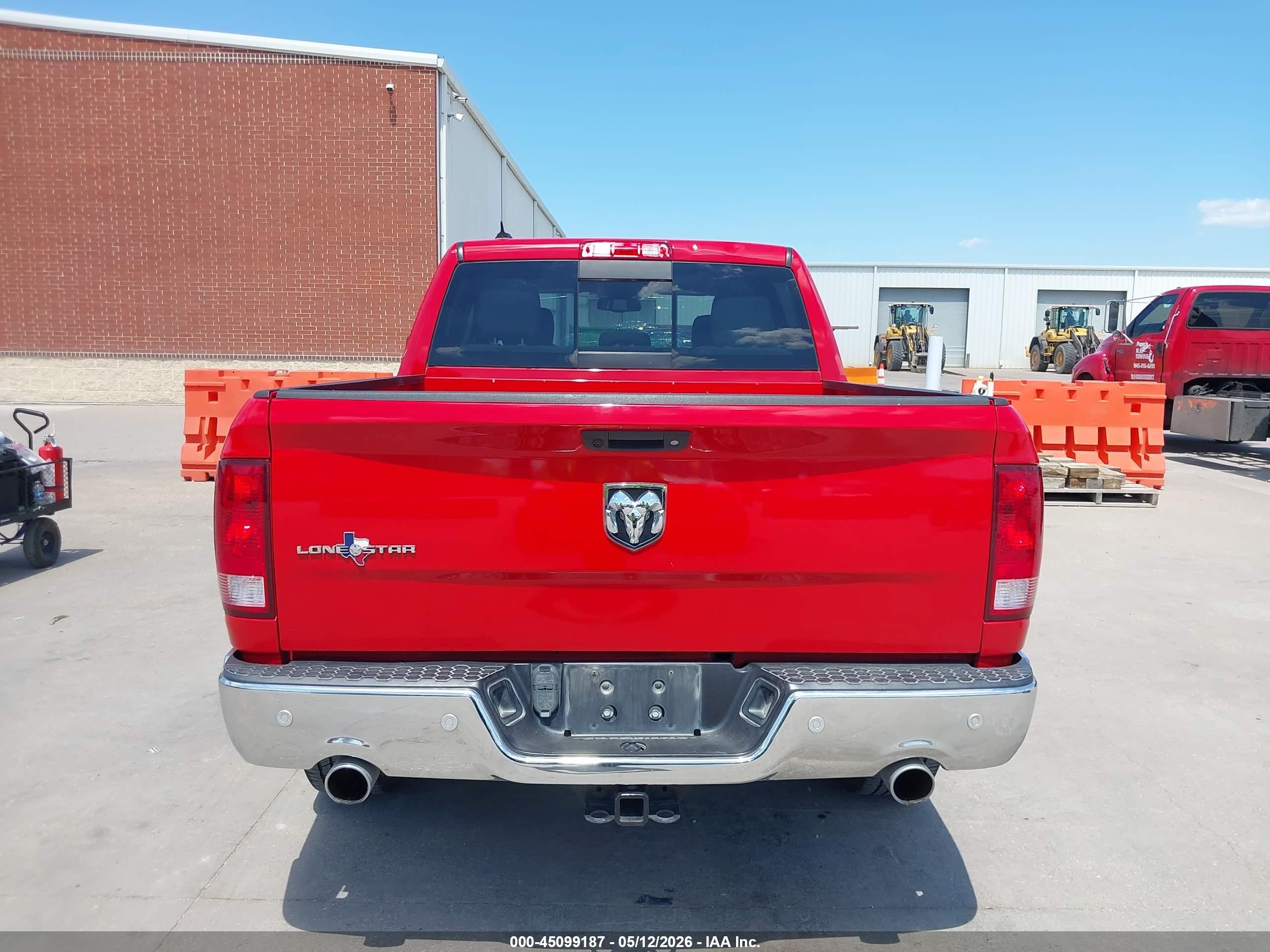 2018 Ram 1500 Lone Star  4x2 5'7 Box Red vin: 1C6RR6LT3JS350273