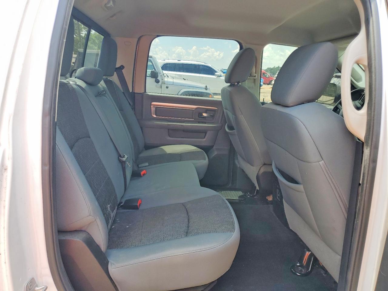 2014 Ram 1500 Slt White vin: 1C6RR6LT4ES228849