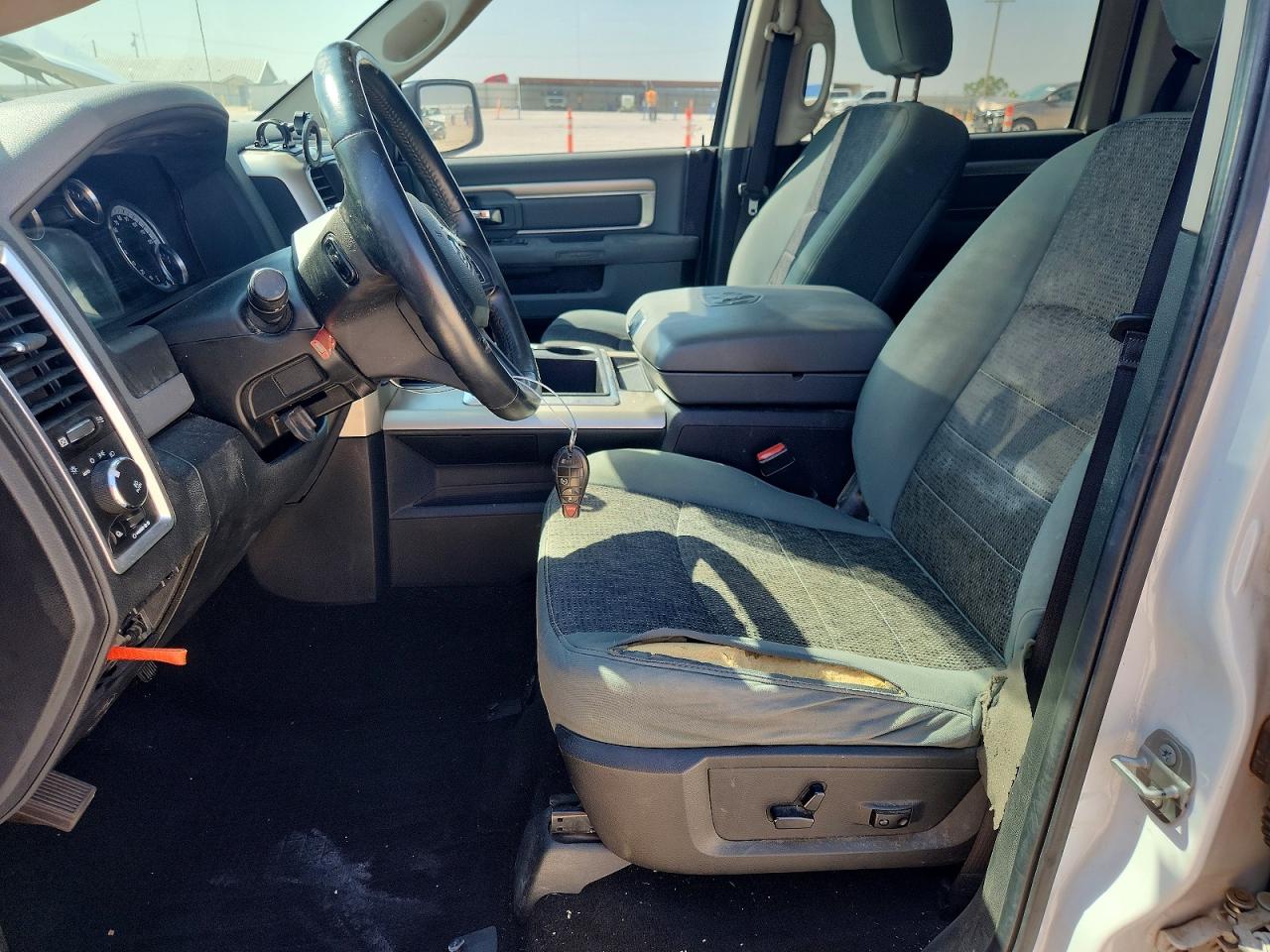 2015 Ram 1500 Slt White vin: 1C6RR6LT4FS639704