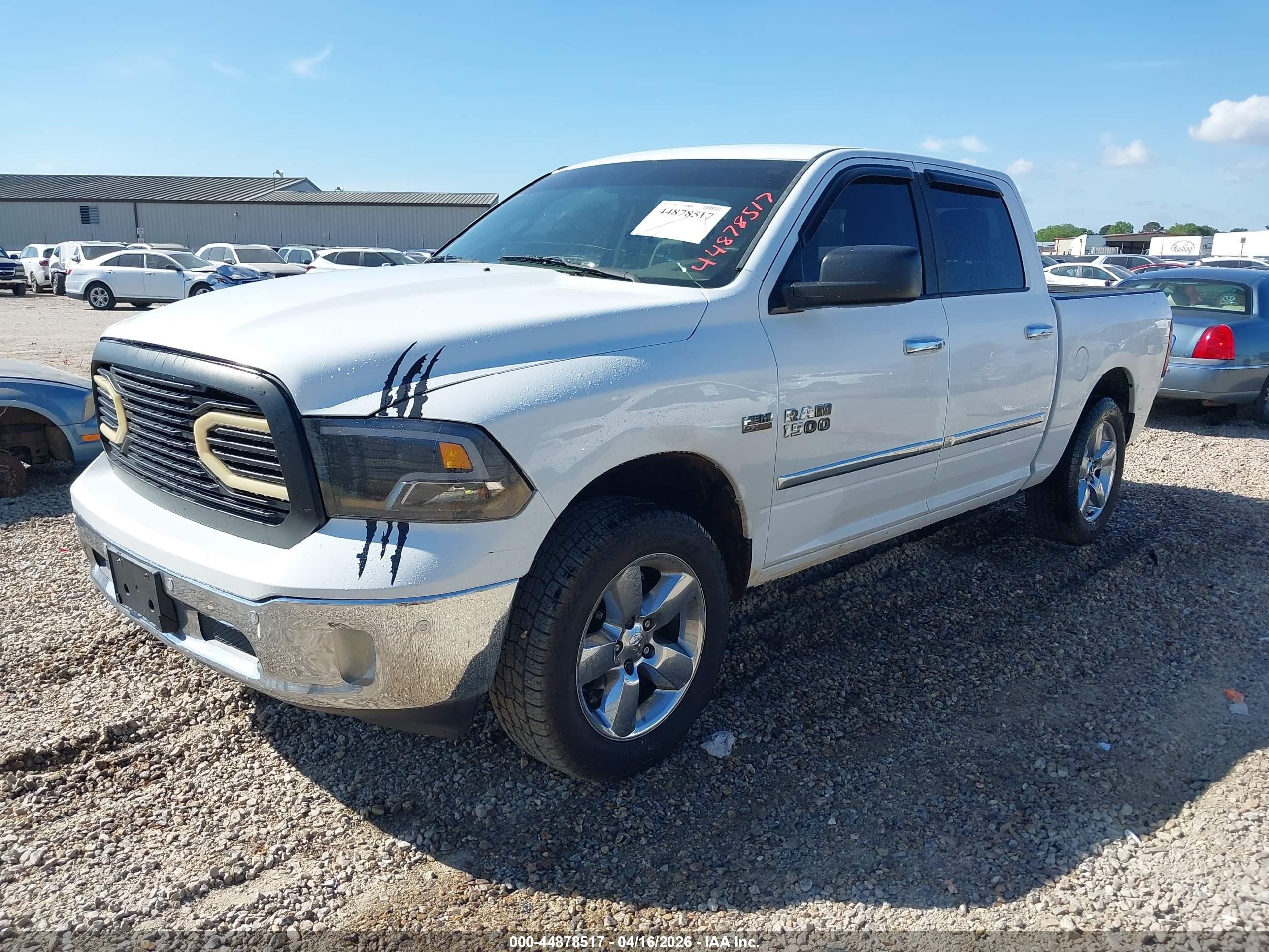 2015 Ram 1500 Big Horn White vin: 1C6RR6LT5FS542317
