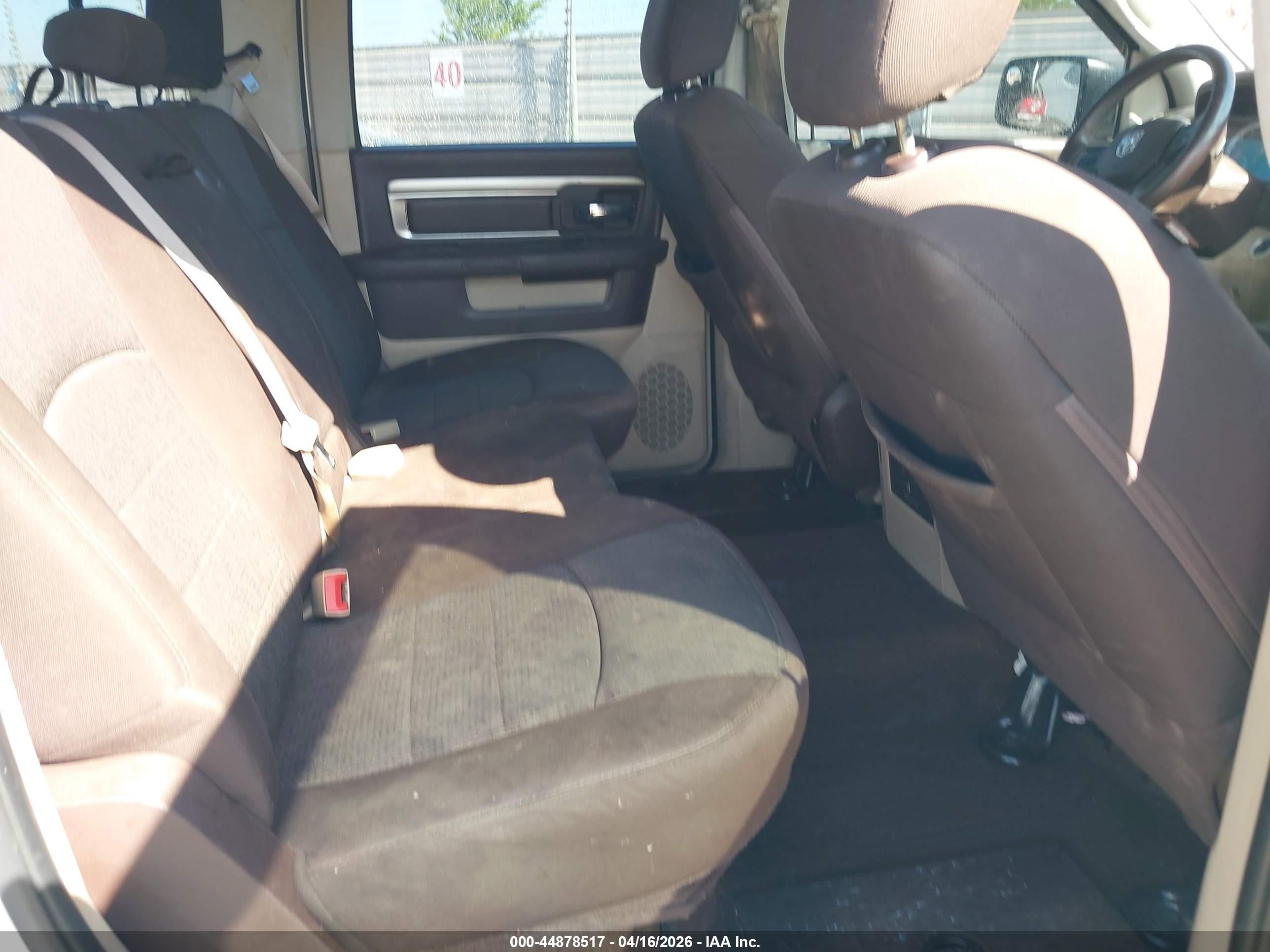 2015 Ram 1500 Big Horn White vin: 1C6RR6LT5FS542317