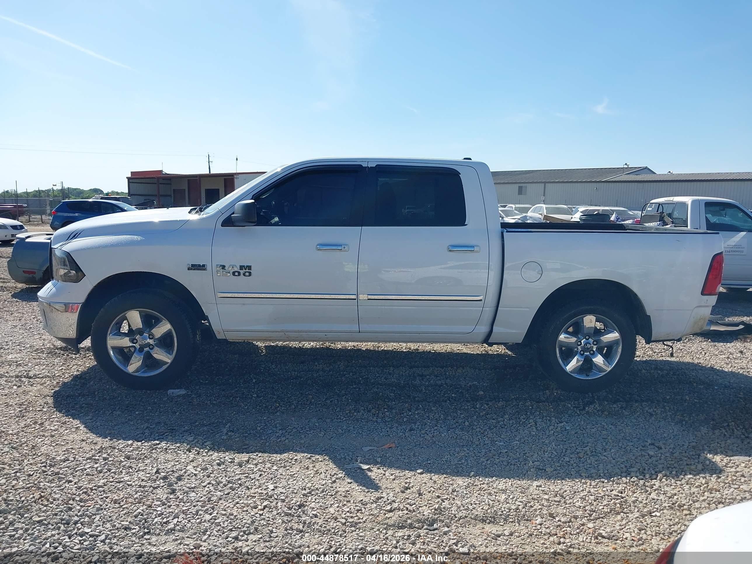 2015 Ram 1500 Big Horn White vin: 1C6RR6LT5FS542317