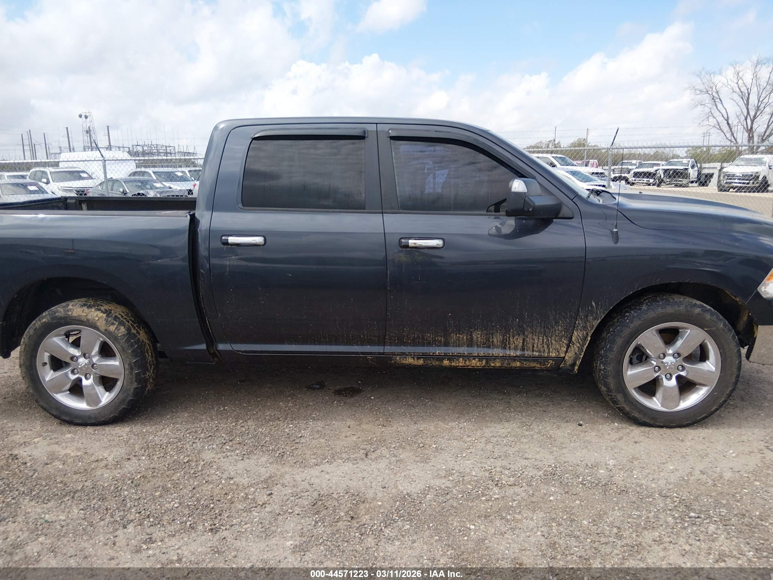 2016 Ram 1500 Big Horn Blue vin: 1C6RR6LT5GS182886