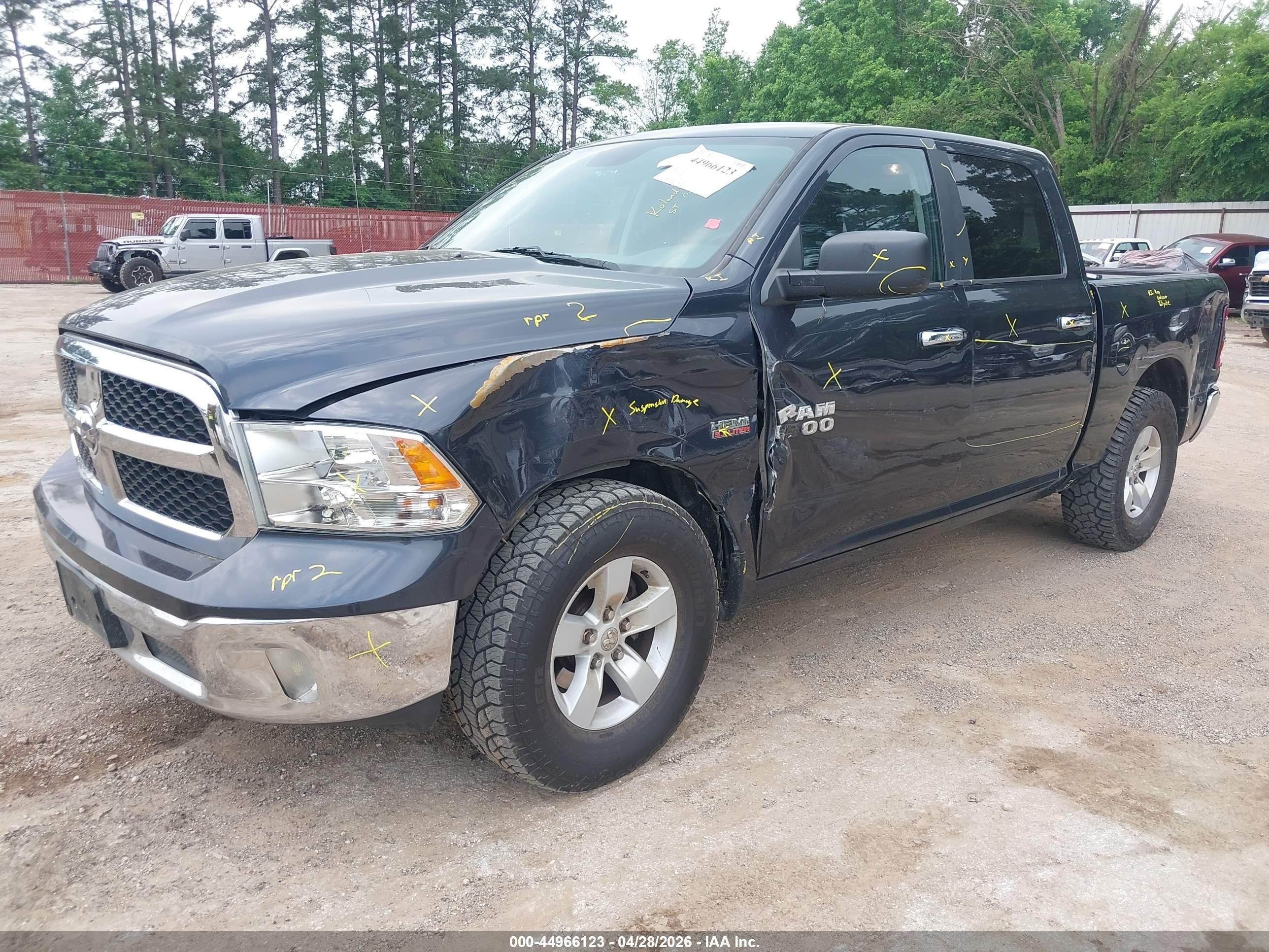2018 Ram 1500 Slt  4x2 5'7 Box Gray vin: 1C6RR6LT5JS303536