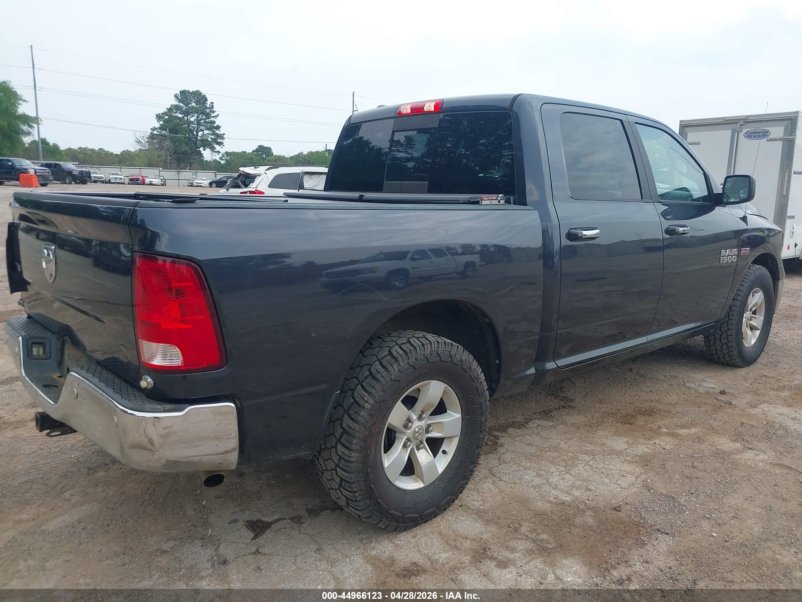2018 Ram 1500 Slt  4x2 5'7 Box Gray vin: 1C6RR6LT5JS303536