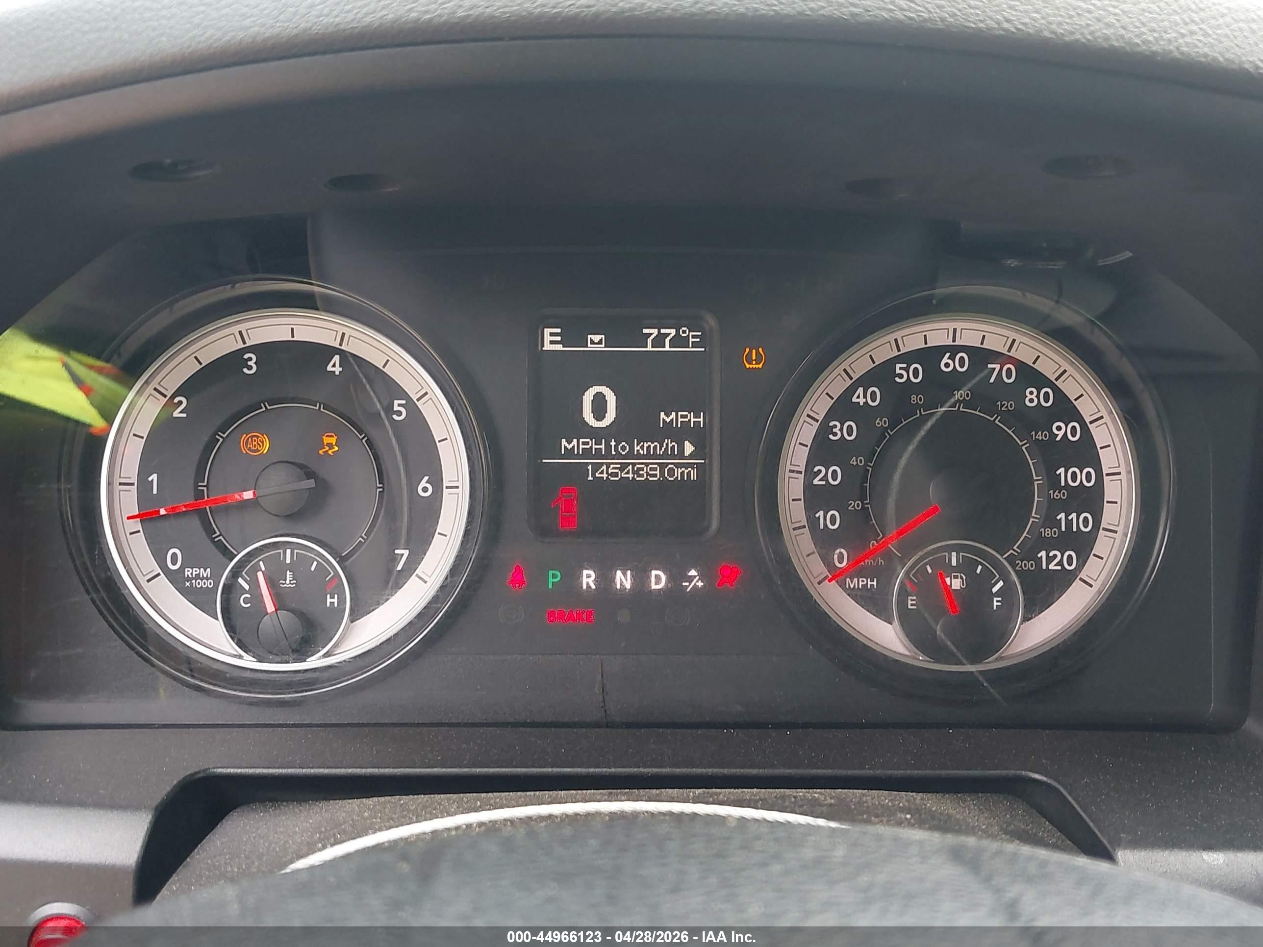 2018 Ram 1500 Slt  4x2 5'7 Box Gray vin: 1C6RR6LT5JS303536