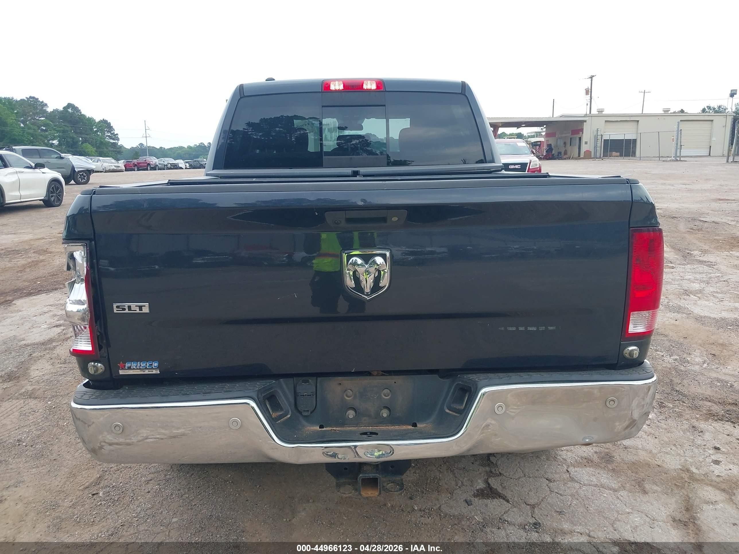 2018 Ram 1500 Slt  4x2 5'7 Box Gray vin: 1C6RR6LT5JS303536