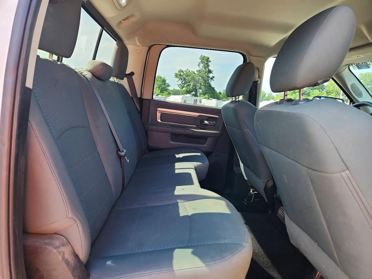 2015 Ram 1500 Slt White vin: 1C6RR6LT7FS559393