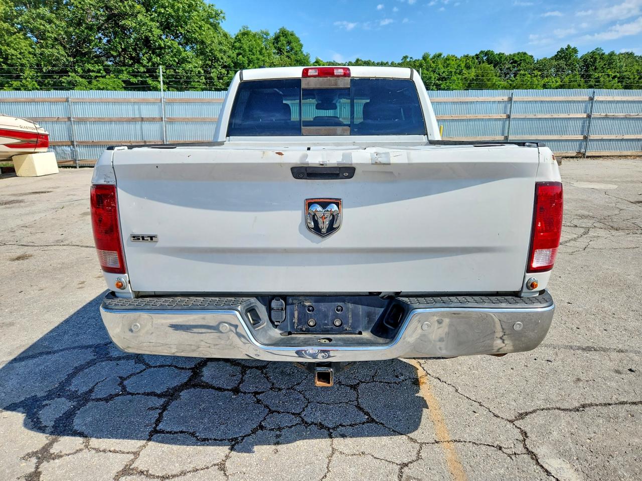 2015 Ram 1500 Slt White vin: 1C6RR6LT7FS559393