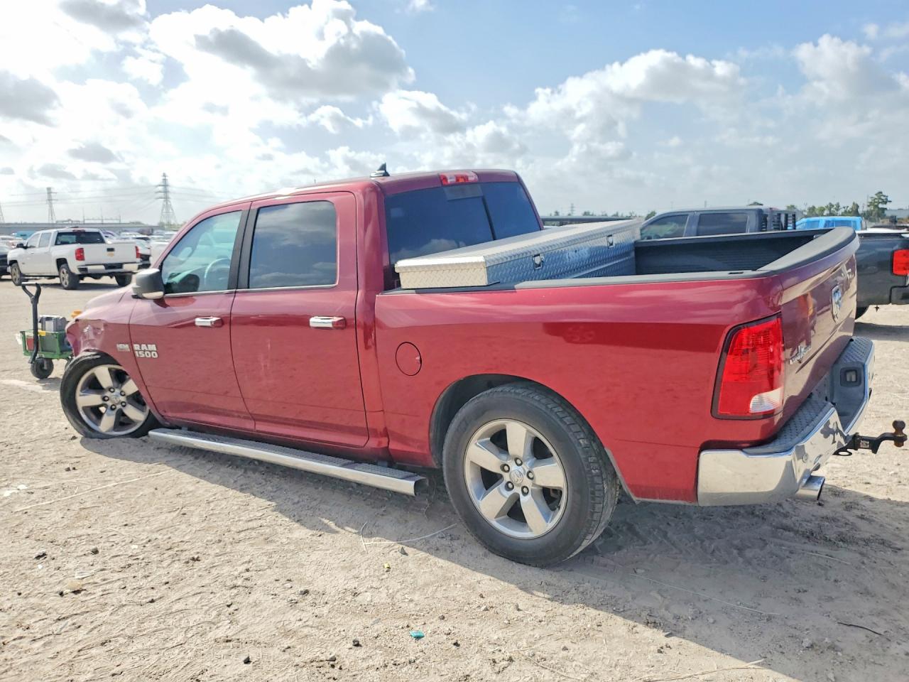2015 Ram 1500 Slt Maroon vin: 1C6RR6LT7FS634562