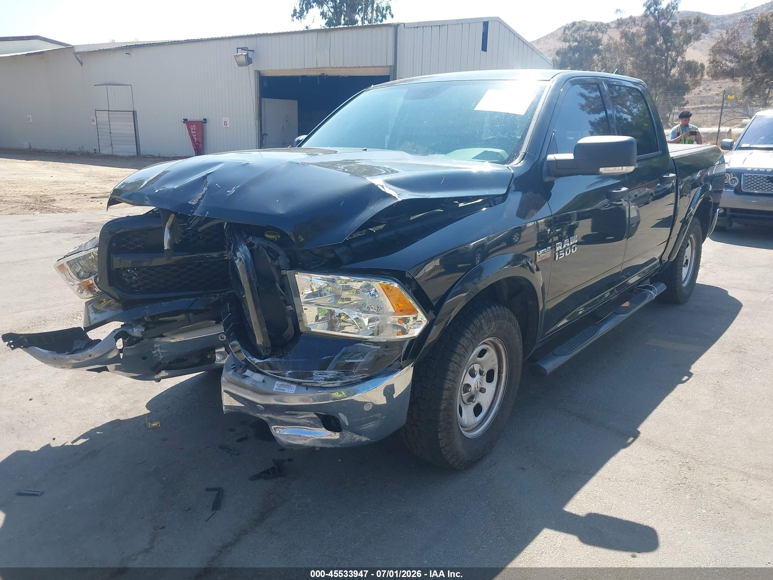 2015 Ram 1500 Outdoorsman Black vin: 1C6RR6LT8FS675427