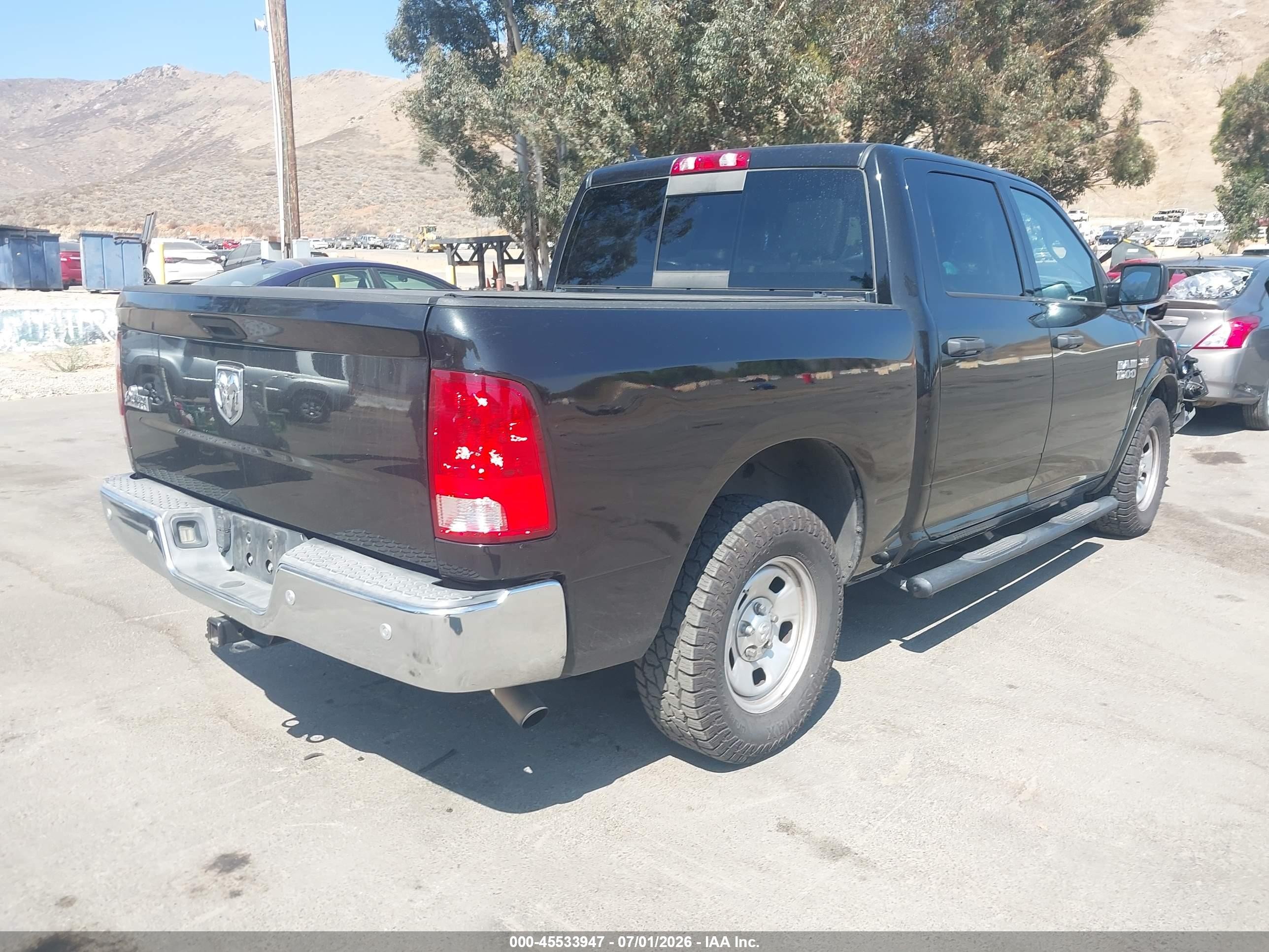 2015 Ram 1500 Outdoorsman Black vin: 1C6RR6LT8FS675427