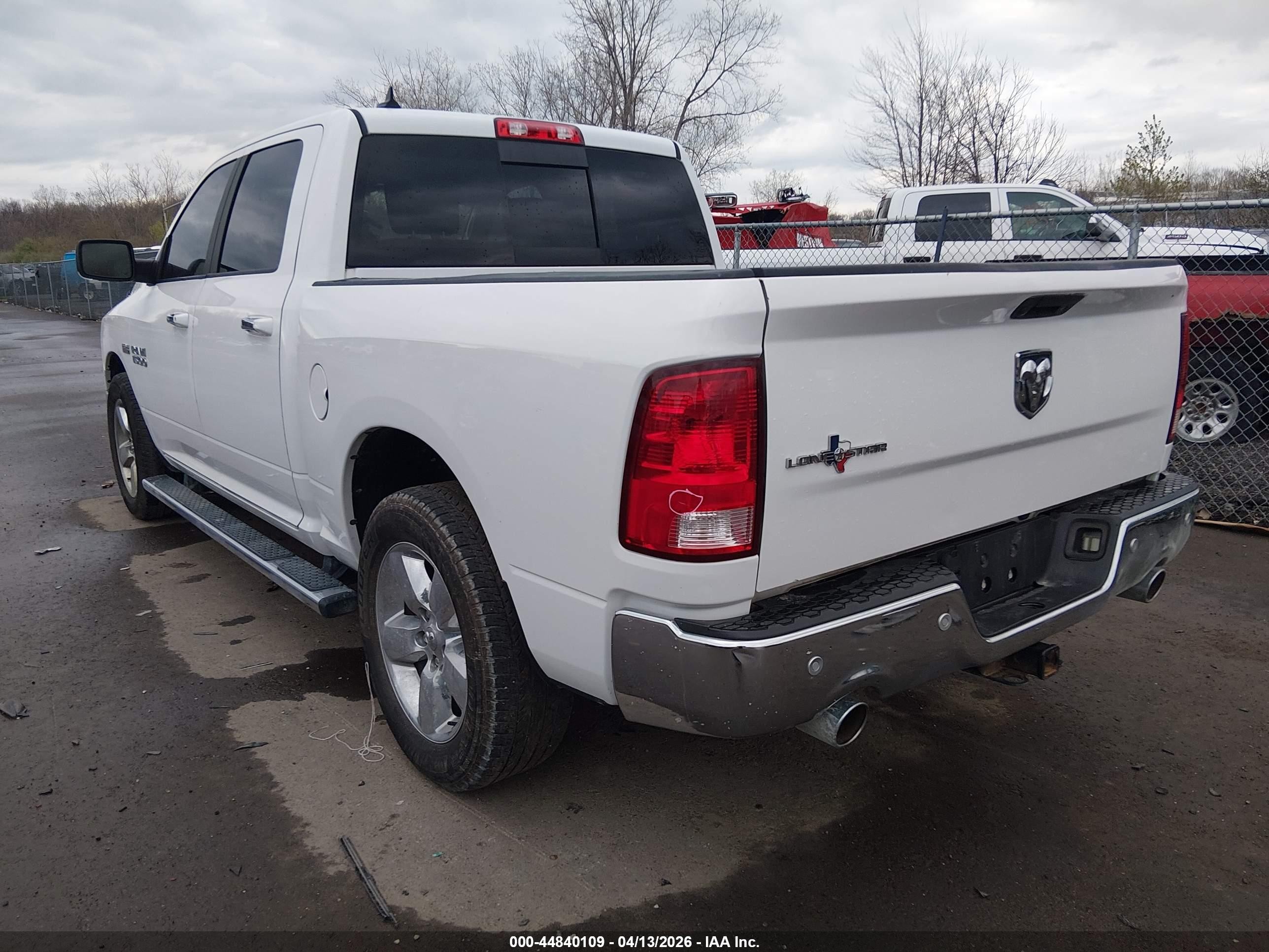 2017 Ram 1500 Lone Star  4x2 5'7 Box Белый vin: 1C6RR6LT8HS855154