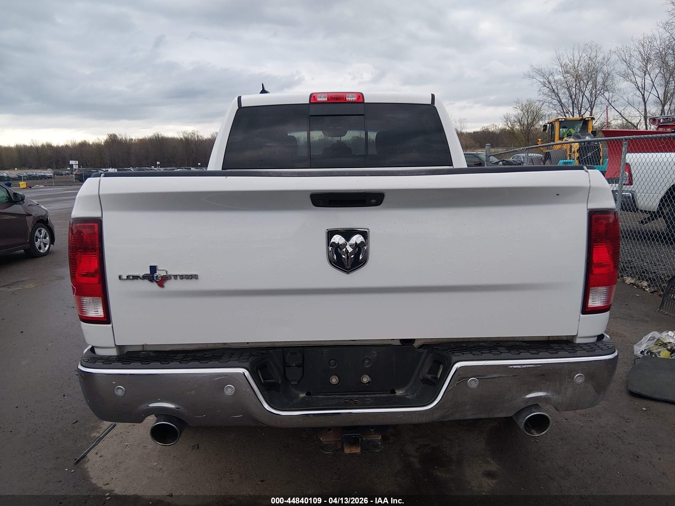 2017 Ram 1500 Lone Star  4x2 5'7 Box Белый vin: 1C6RR6LT8HS855154