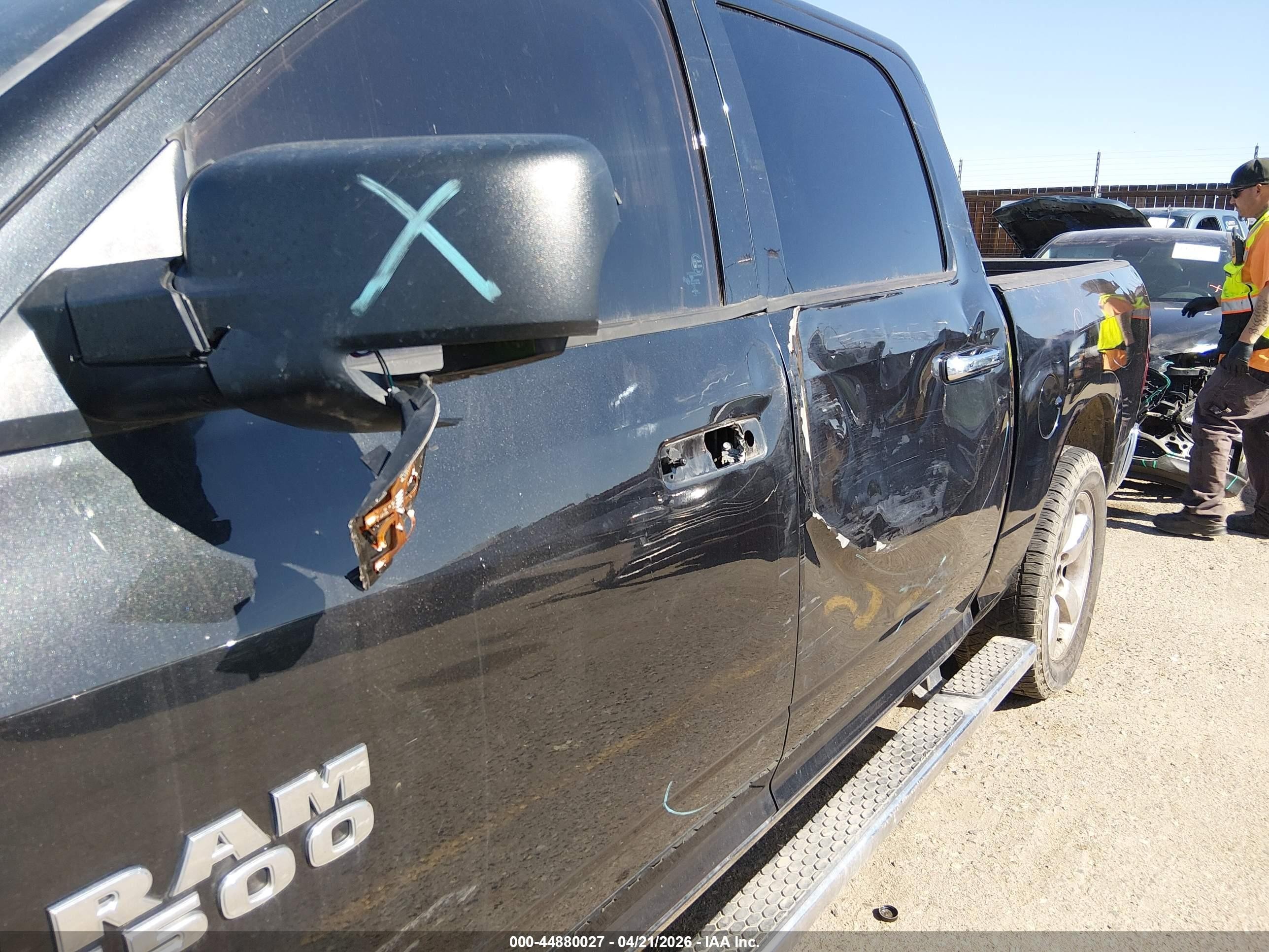 2016 Ram 1500 Lone Star Черный vin: 1C6RR6LT9GS128510