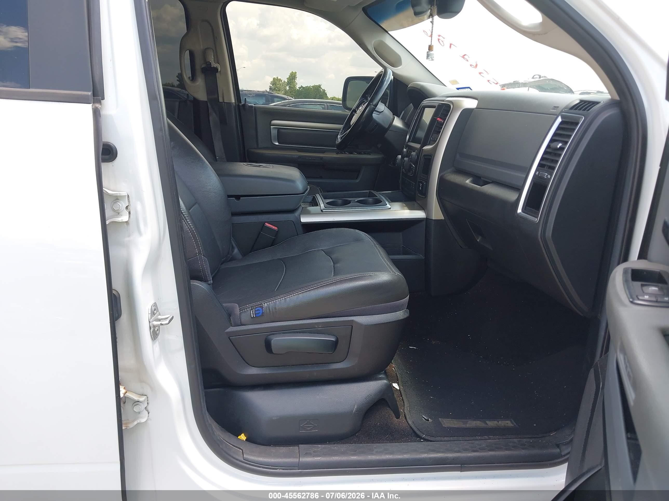 2014 Ram 1500 Lone Star Белый vin: 1C6RR6LTXES310763