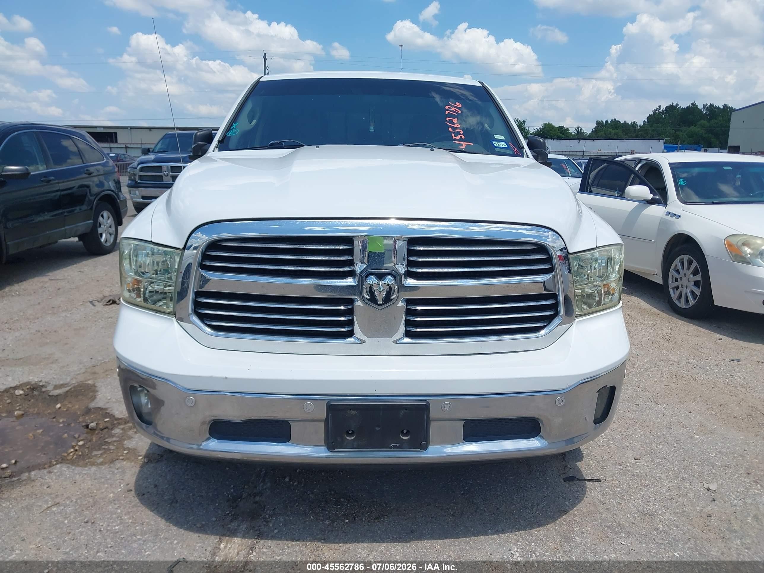 2014 Ram 1500 Lone Star Белый vin: 1C6RR6LTXES310763