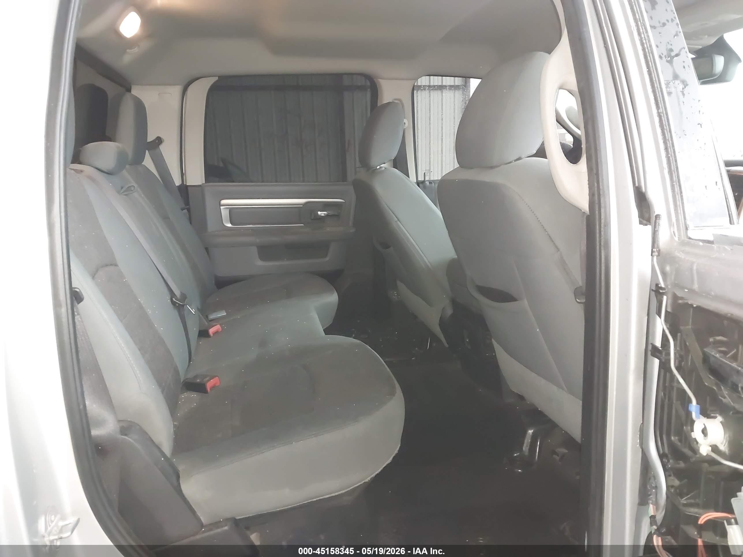 2015 Ram 1500 Lone Star Silver vin: 1C6RR6LTXFS570601