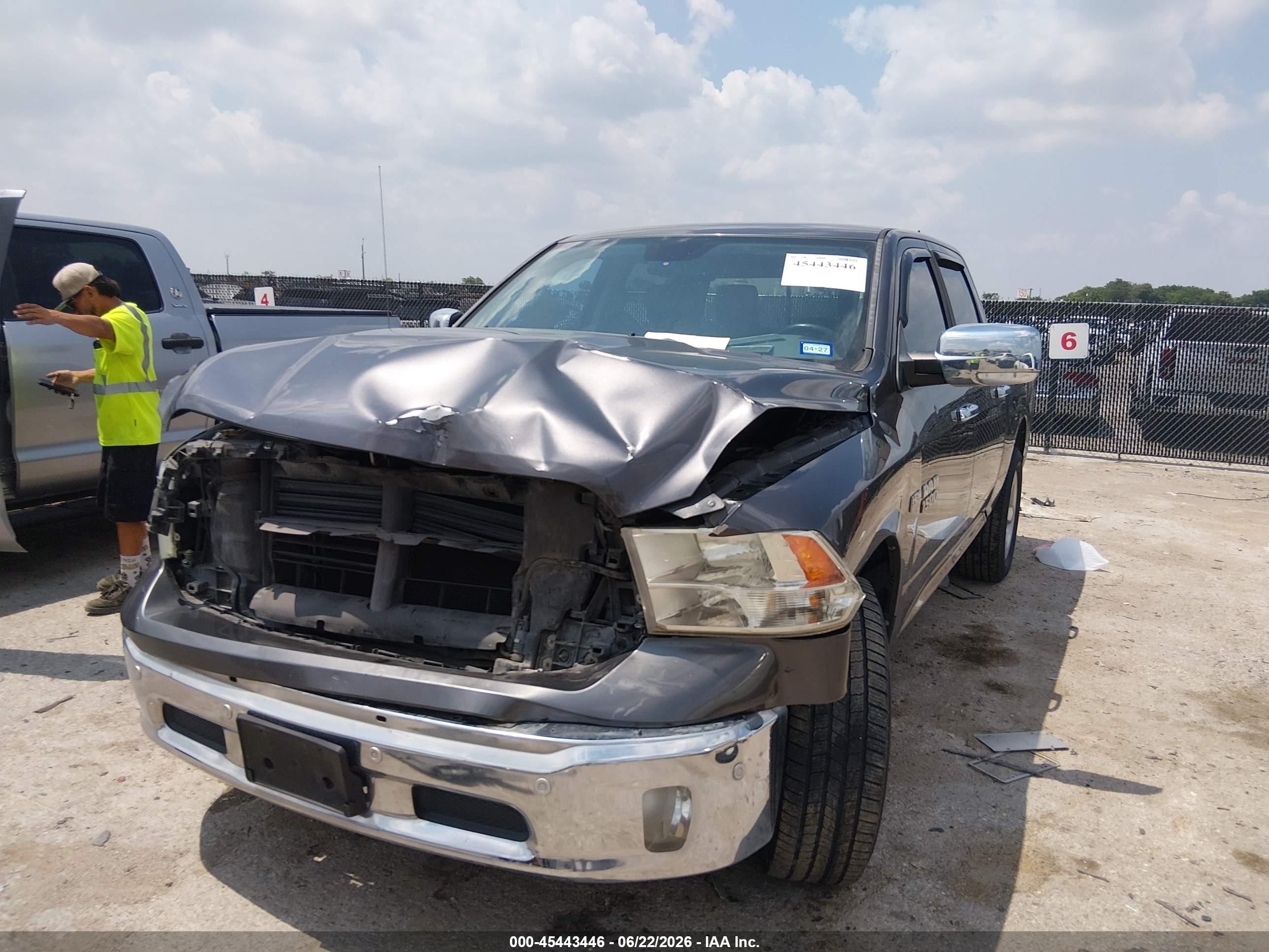 2015 Ram 1500 Lone Star Gray vin: 1C6RR6LTXFS623619