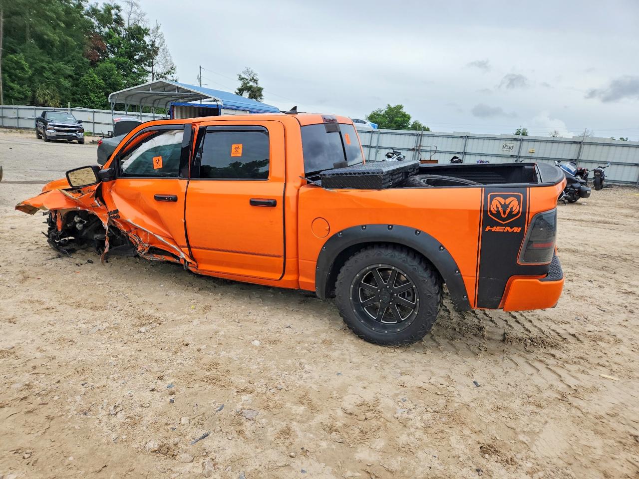 2015 Ram 1500 Sport Orange vin: 1C6RR6MT3FS701303