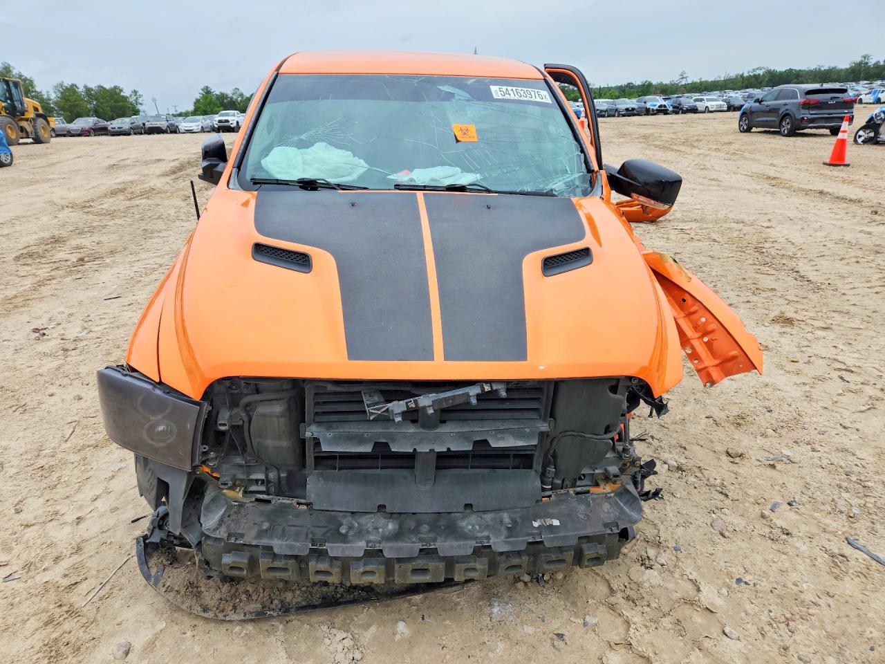 2015 Ram 1500 Sport Orange vin: 1C6RR6MT3FS701303