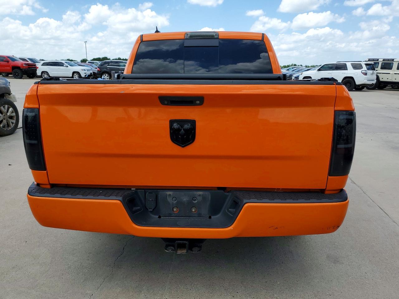 2015 Ram 1500 Sport Orange vin: 1C6RR6MT6FS686120