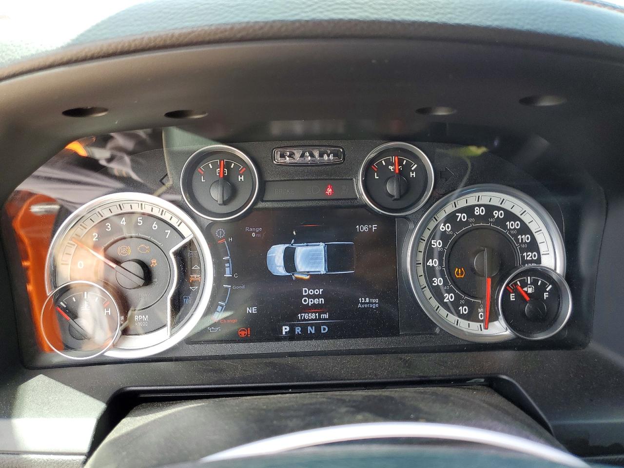 2015 Ram 1500 Sport Orange vin: 1C6RR6MT6FS686120