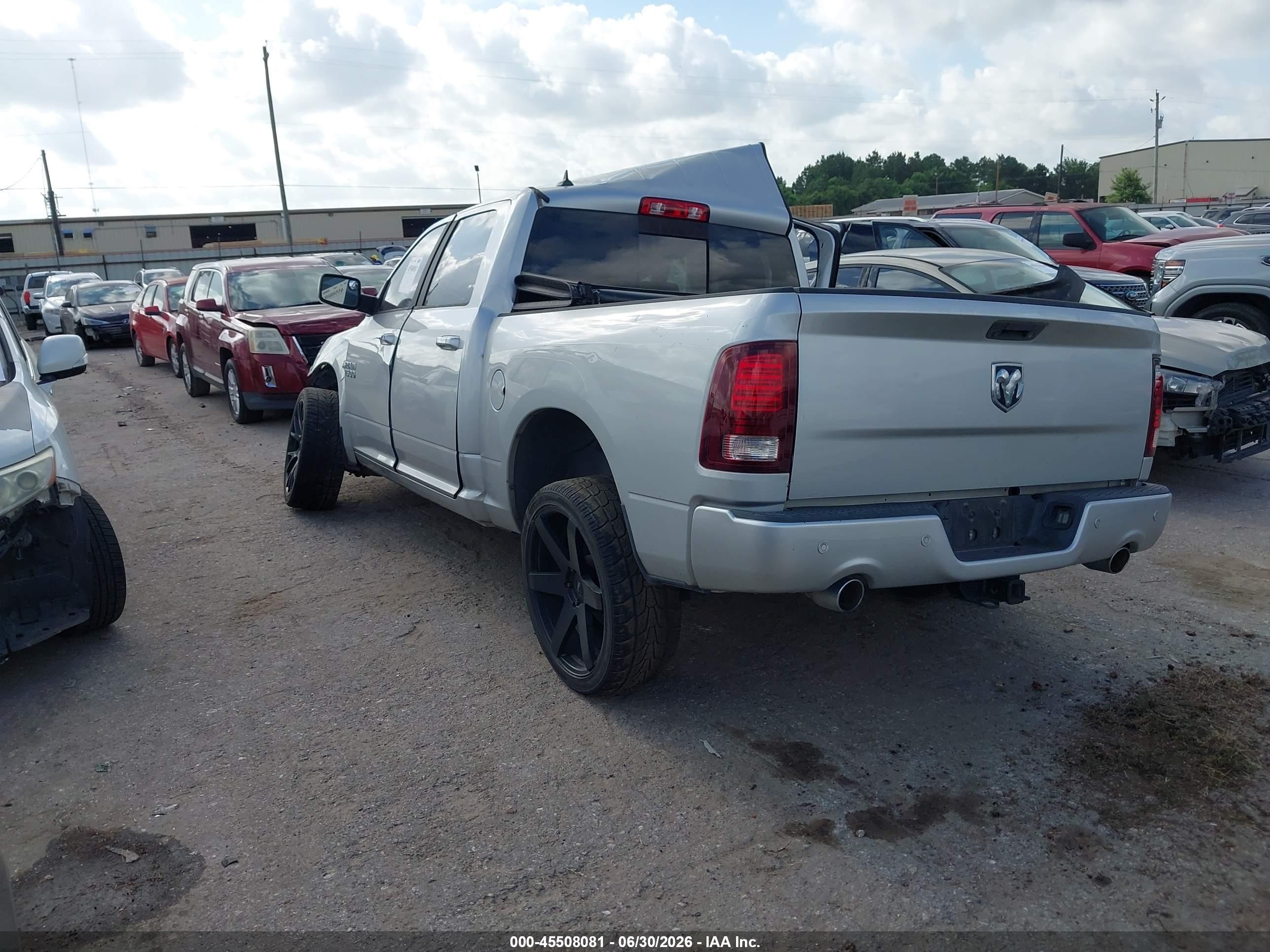 2014 Ram 1500 Sport Silver vin: 1C6RR6MT7ES144474