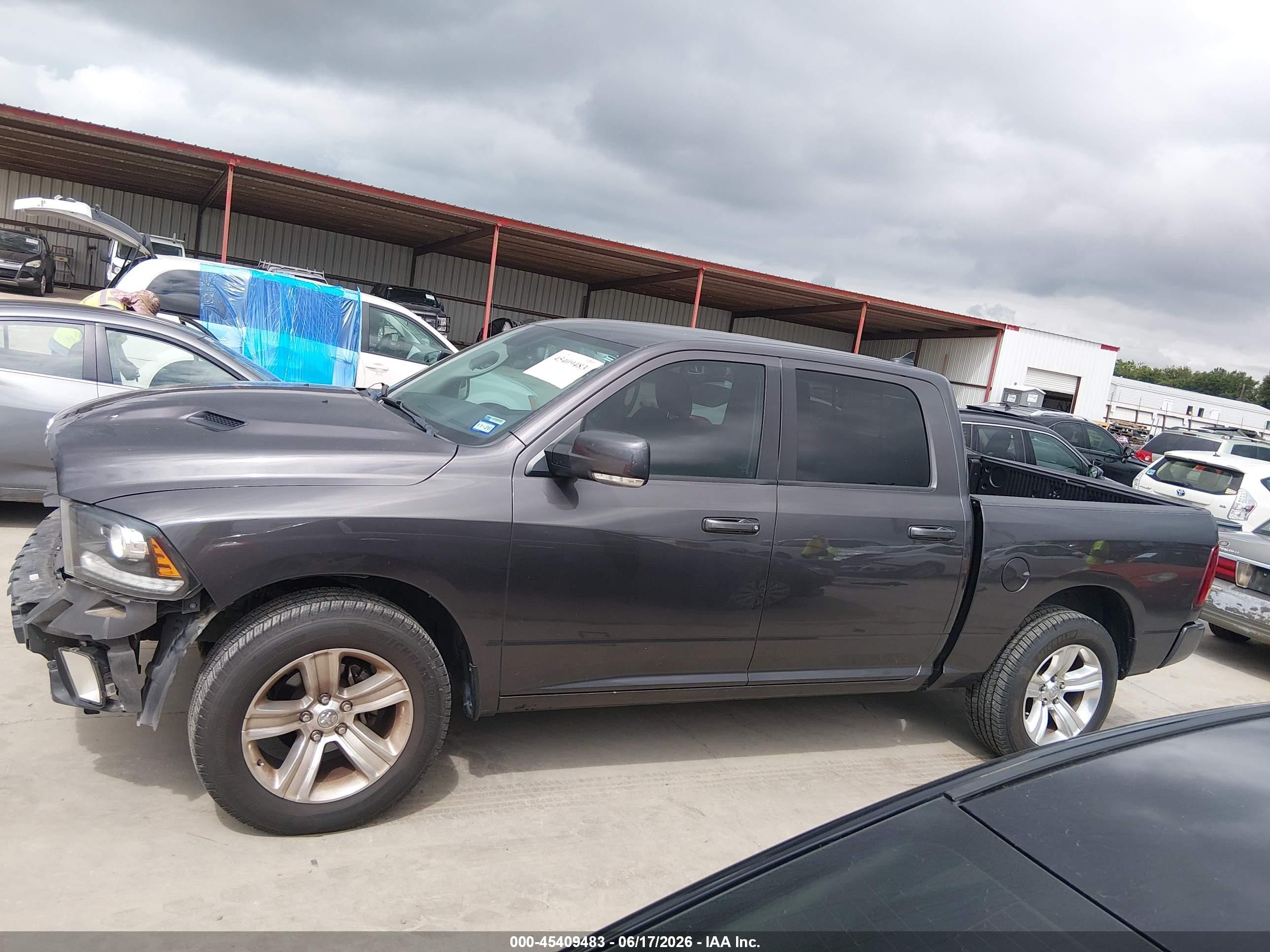 2014 Ram 1500 Sport Gray vin: 1C6RR6MTXES245234