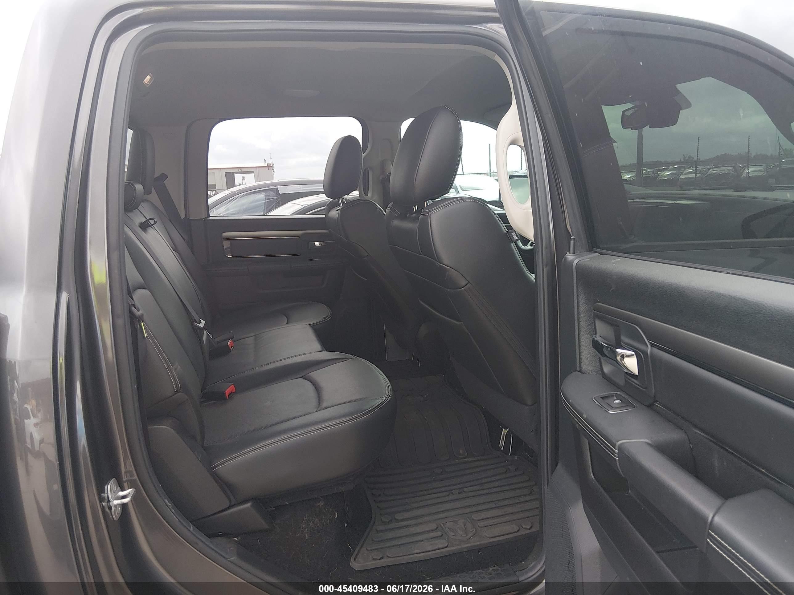 2014 Ram 1500 Sport Gray vin: 1C6RR6MTXES245234