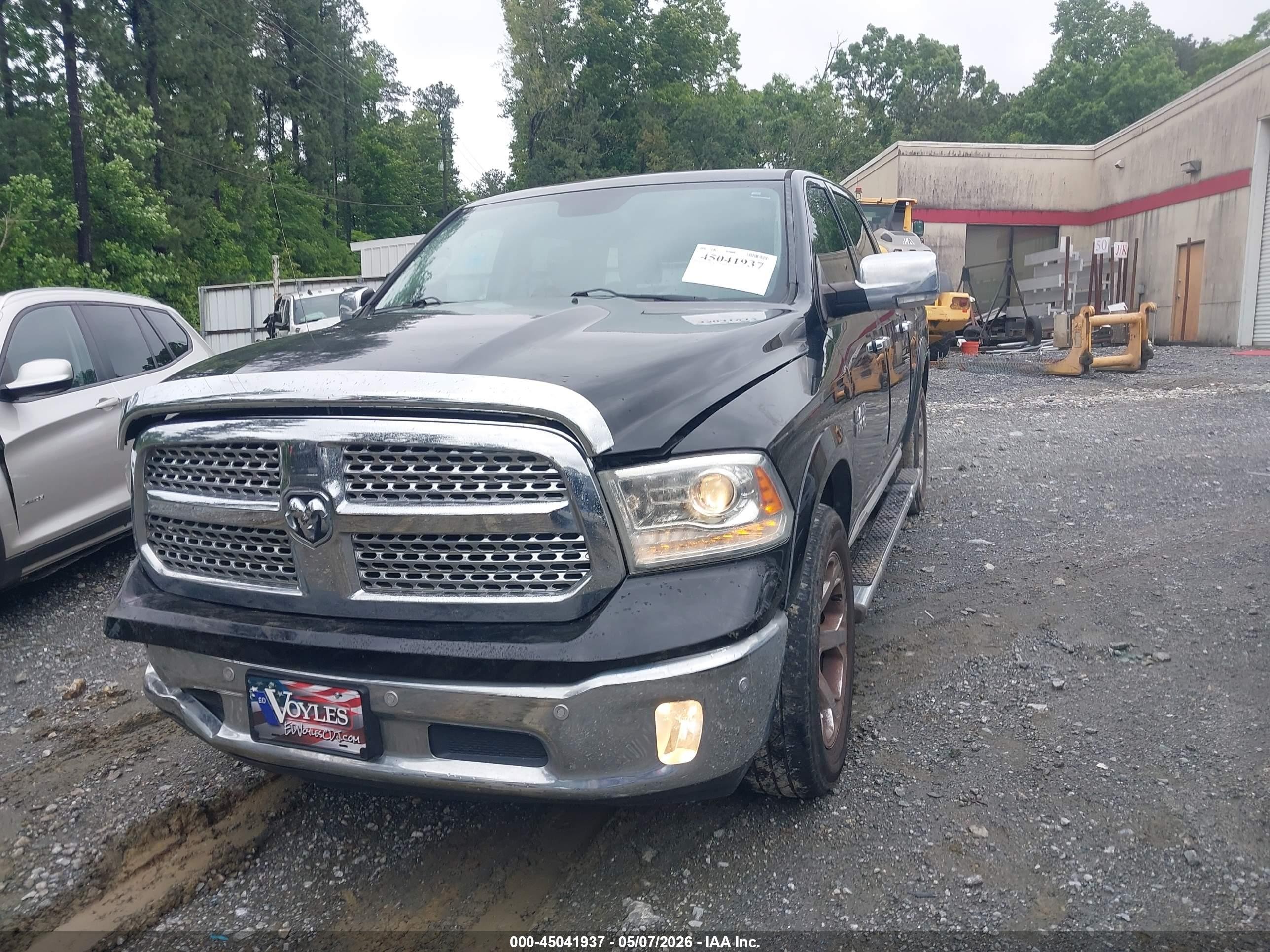 2015 Ram 1500 Laramie Black vin: 1C6RR6NG1FS518337