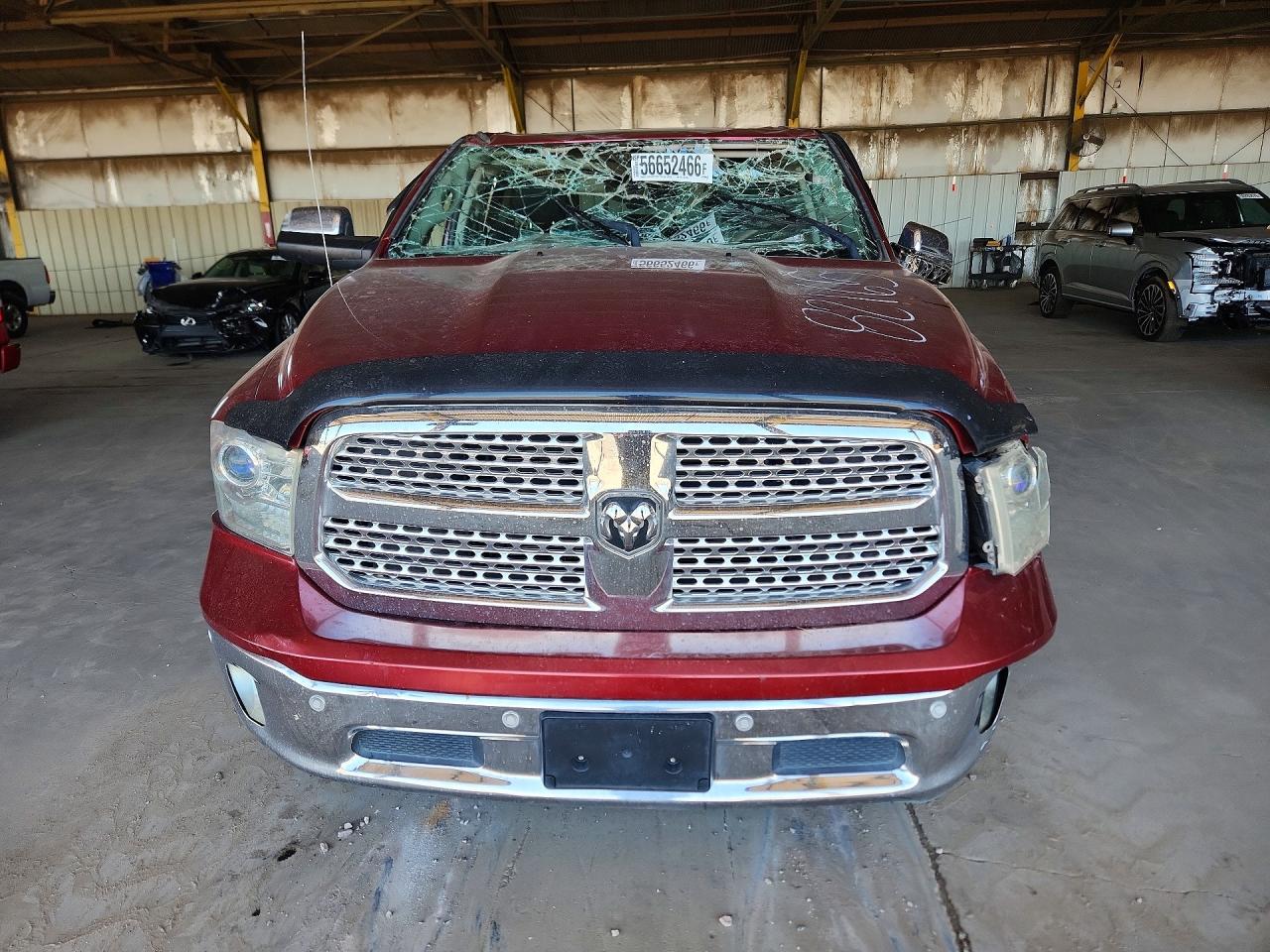 2015 Ram 1500 Laramie Burgundy vin: 1C6RR6NG7FS553397