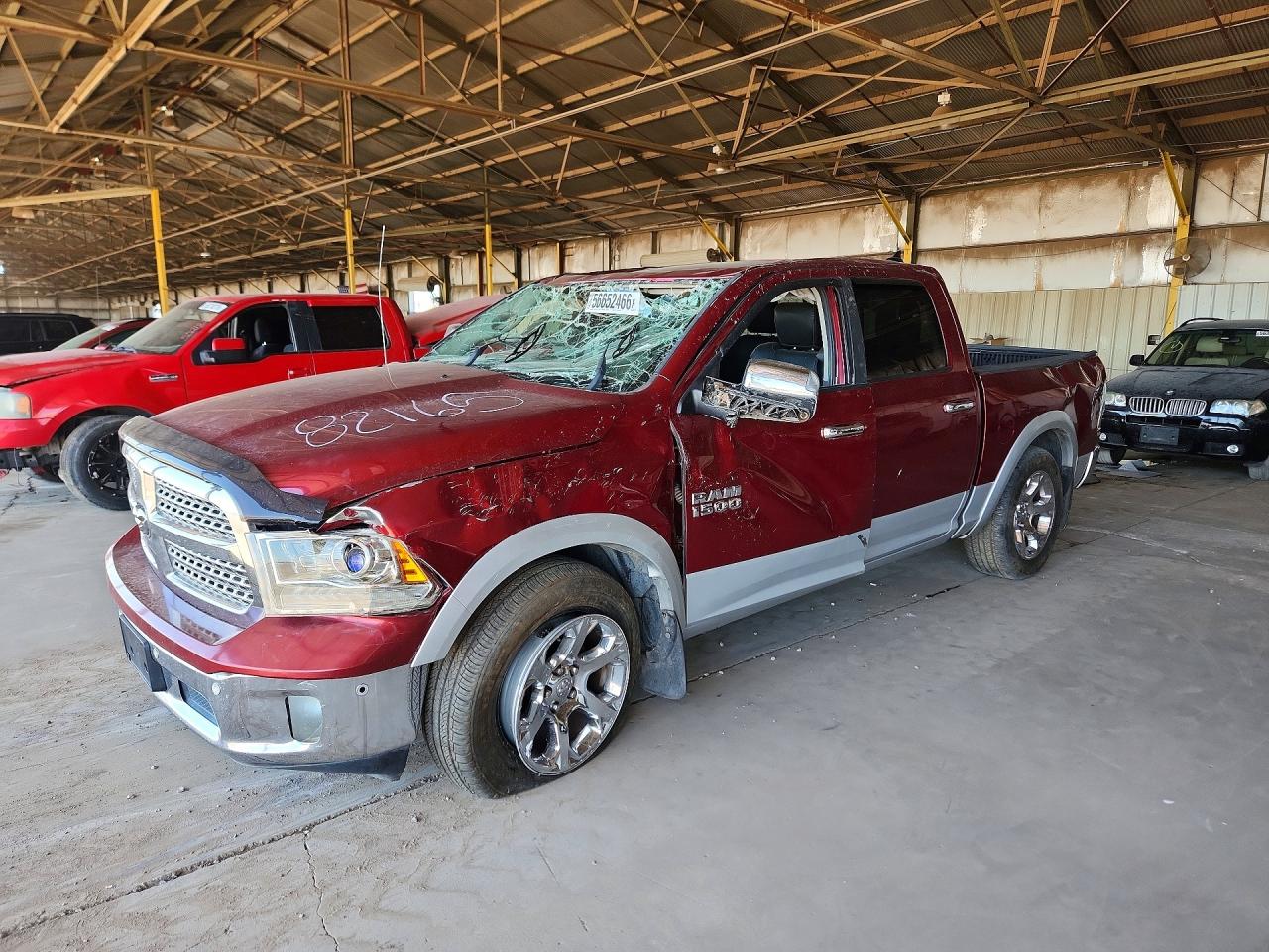 2015 Ram 1500 Laramie Burgundy vin: 1C6RR6NG7FS553397