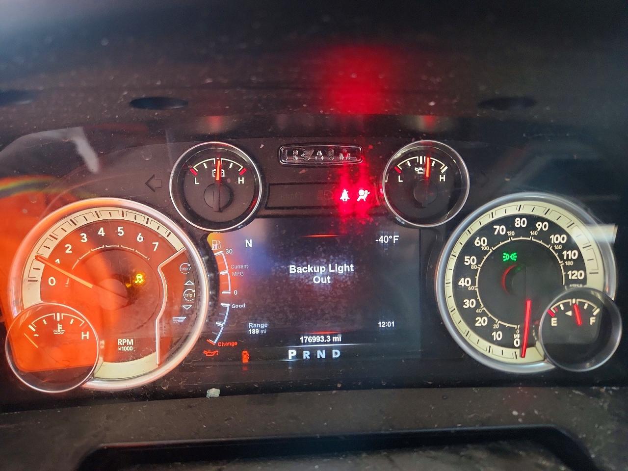 2015 Ram 1500 Laramie Burgundy vin: 1C6RR6NG7FS553397