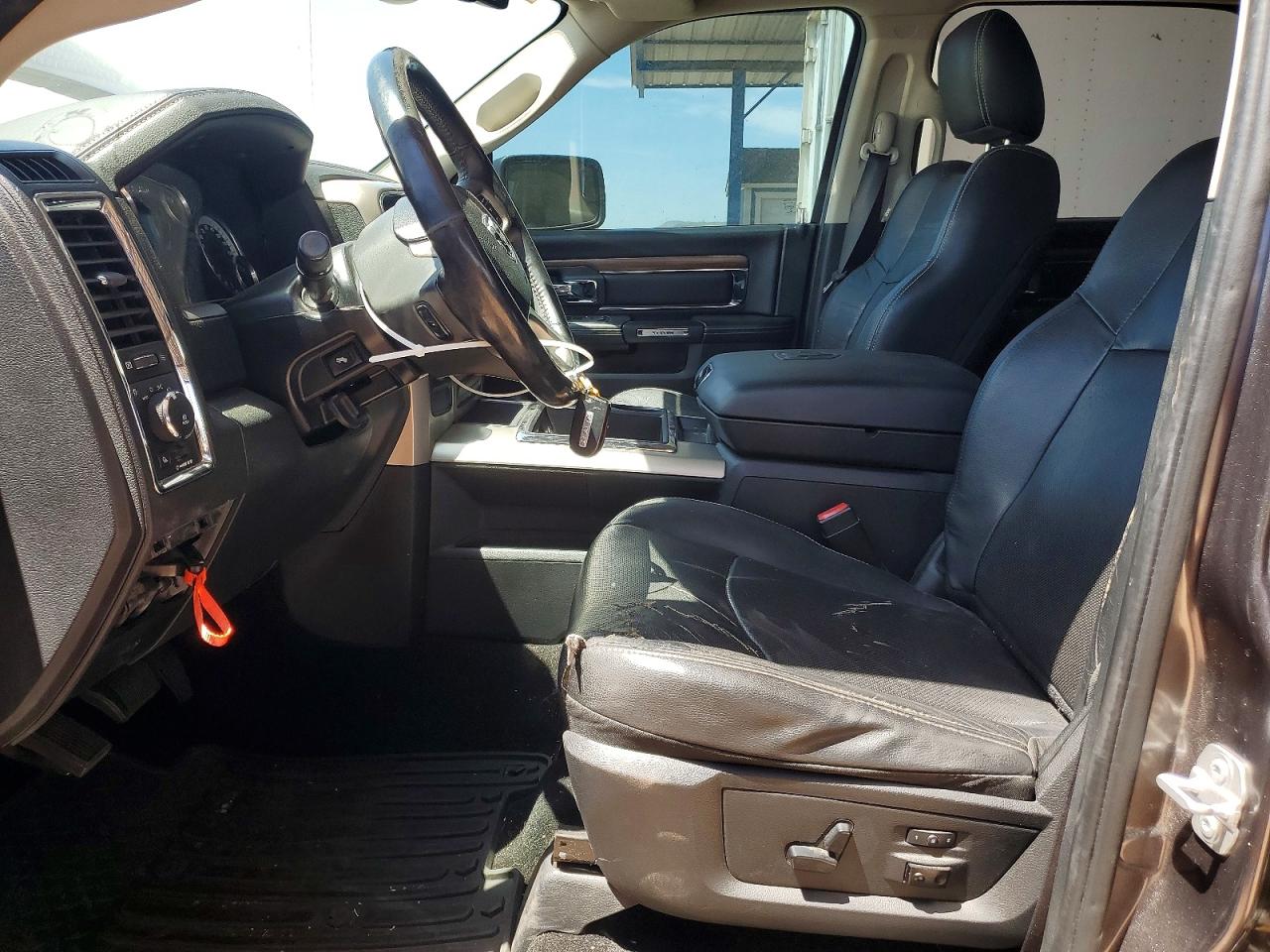 2014 Ram 1500 Laramie Gray vin: 1C6RR6NM4ES474810