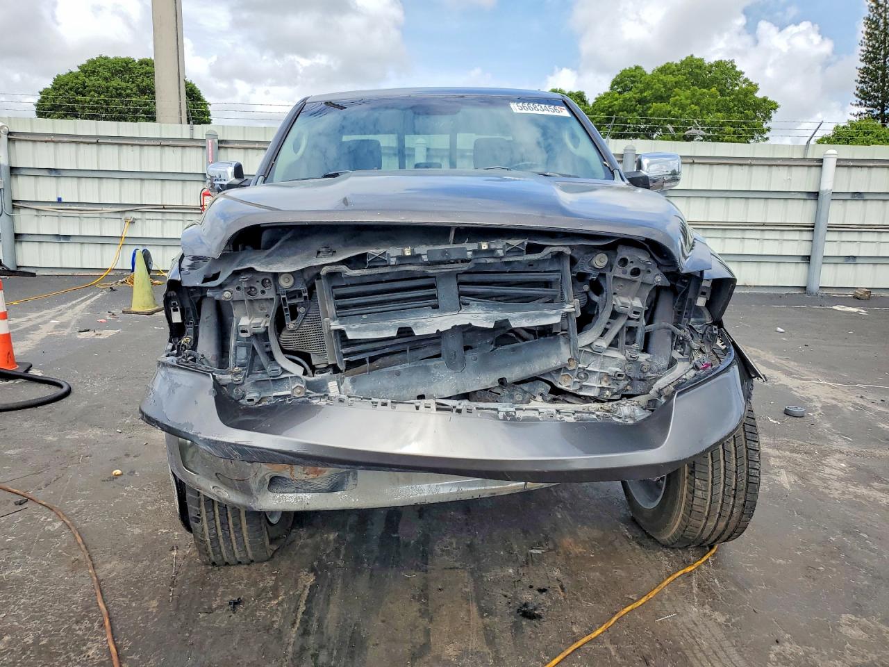 2015 Ram 1500 Laramie Gray vin: 1C6RR6NM6FS606953