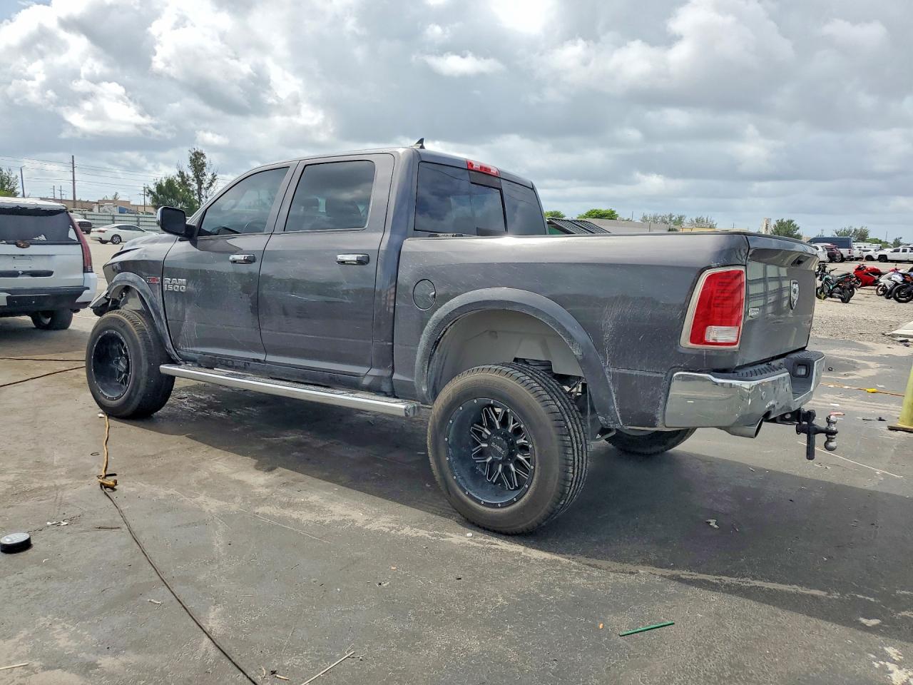 2015 Ram 1500 Laramie Gray vin: 1C6RR6NM6FS606953