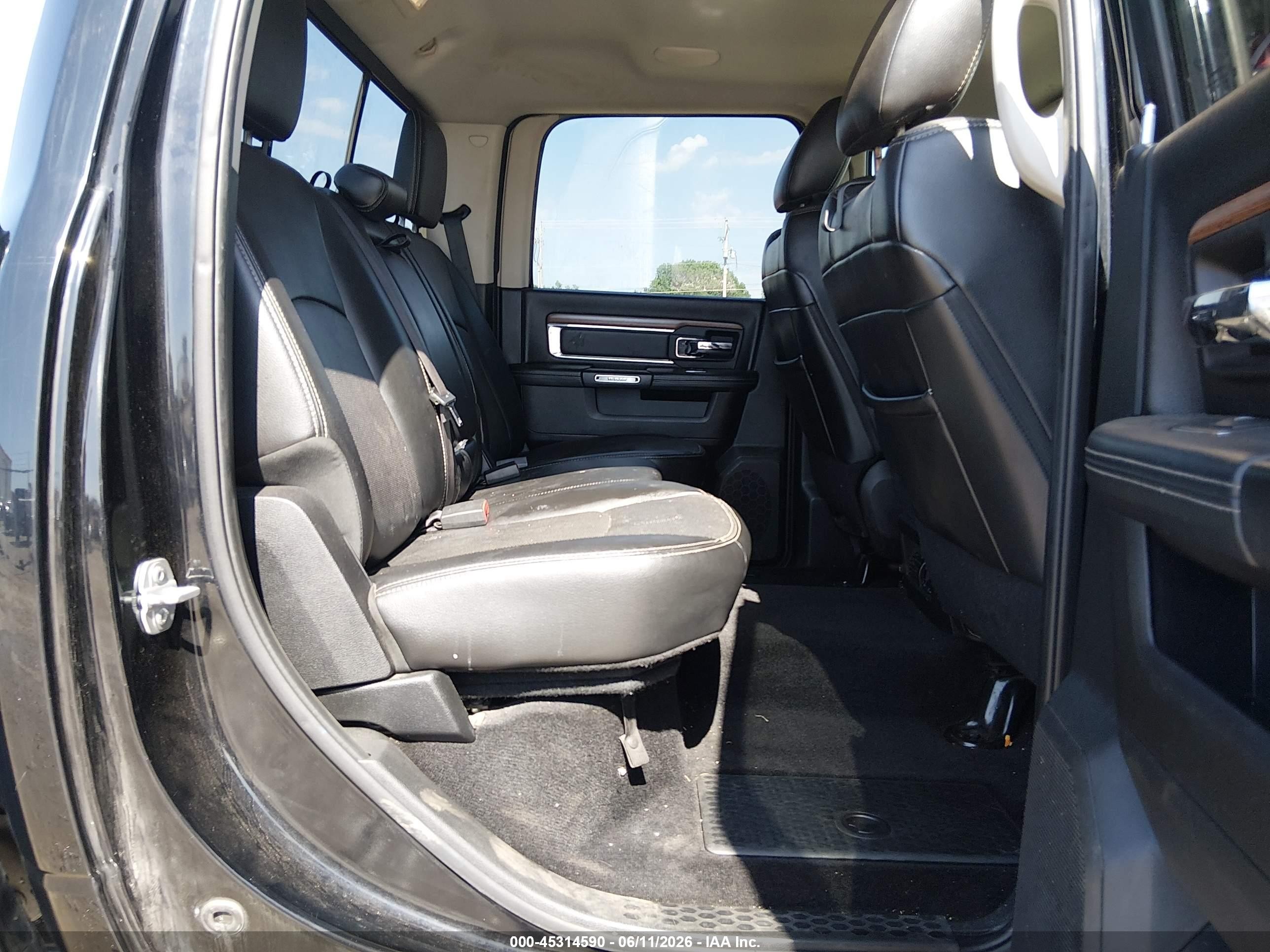 2014 Ram 1500 Laramie Black vin: 1C6RR6NM7ES474770
