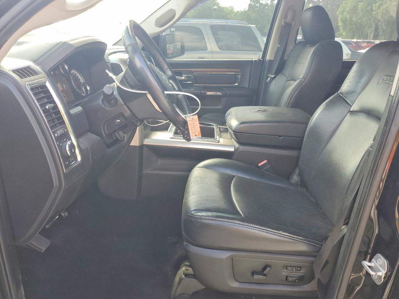 2015 Ram 1500 Laramie Black vin: 1C6RR6NM7FS715003