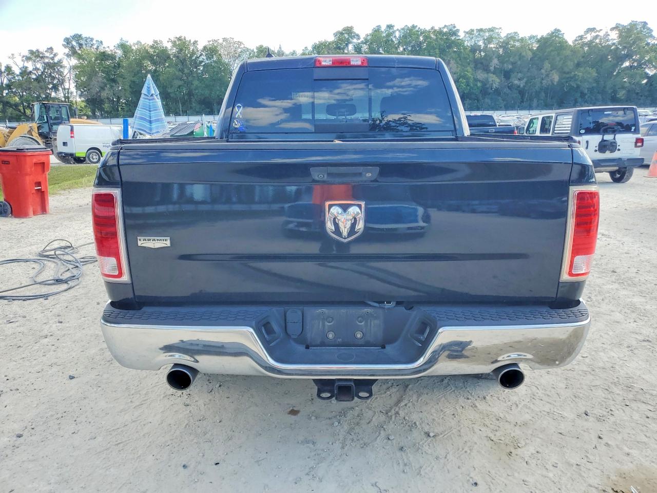 2015 Ram 1500 Laramie Black vin: 1C6RR6NM7FS715003