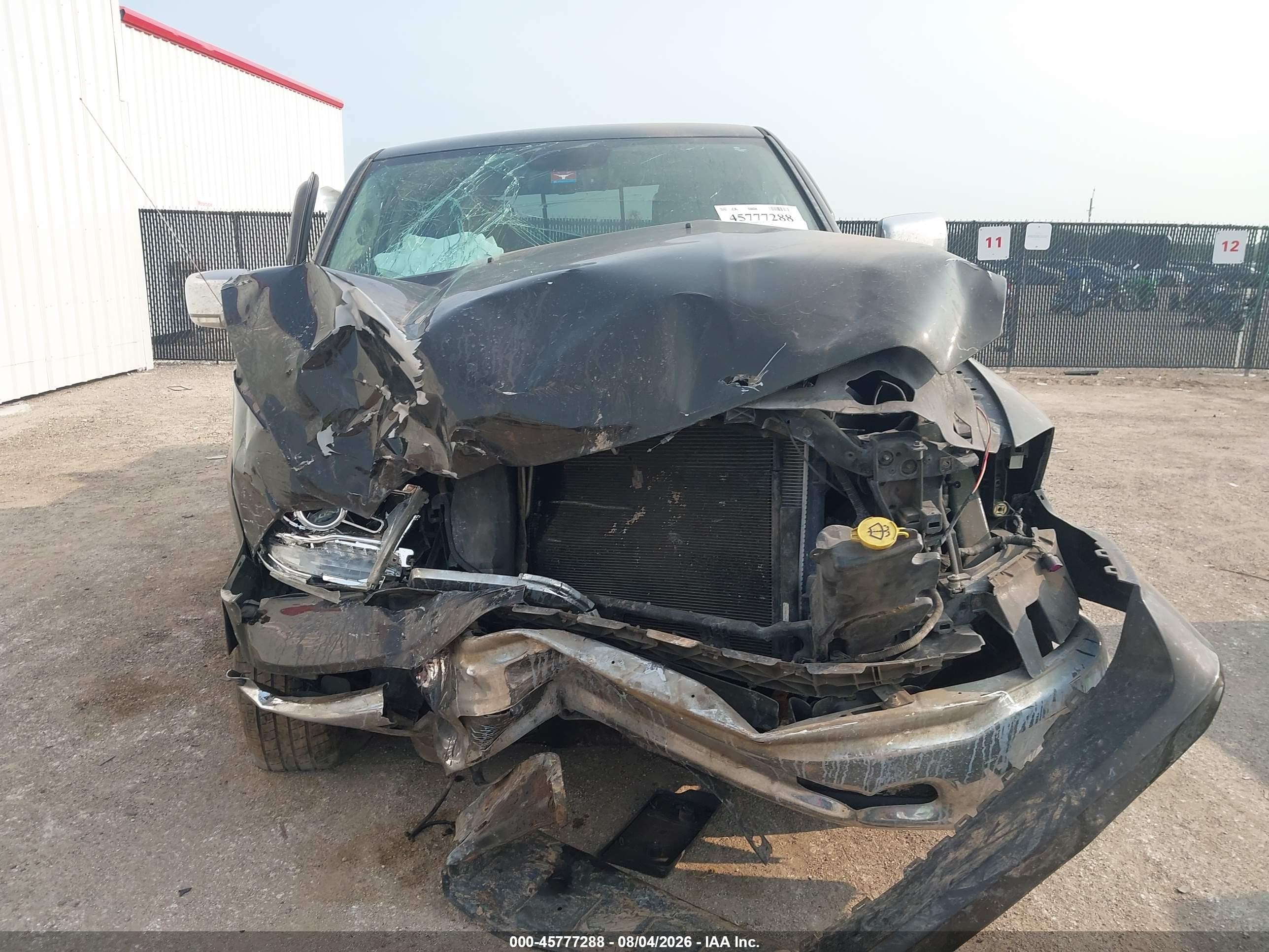 2014 Ram 1500 Laramie Коричневый vin: 1C6RR6NT0ES164970