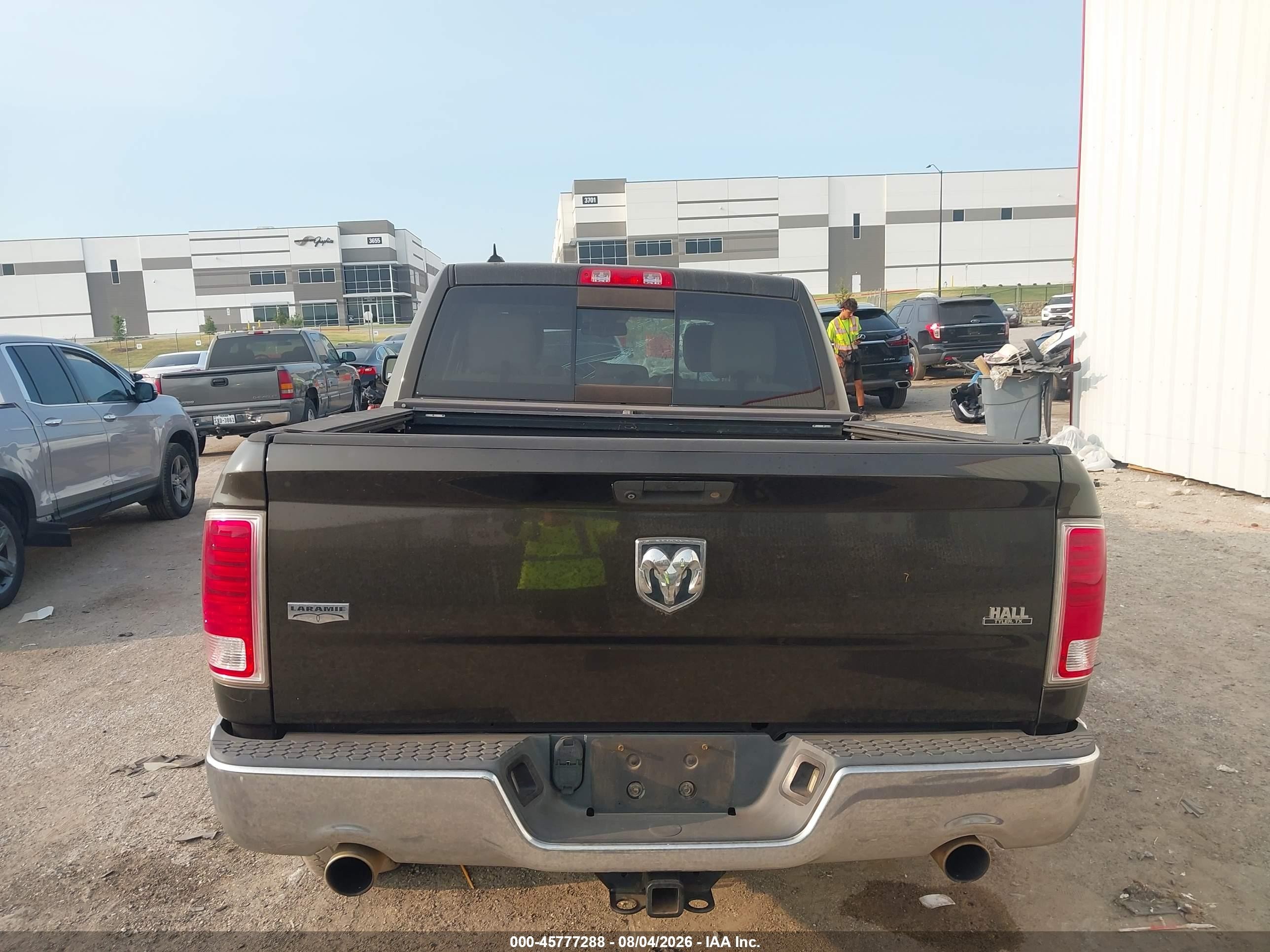 2014 Ram 1500 Laramie Коричневый vin: 1C6RR6NT0ES164970