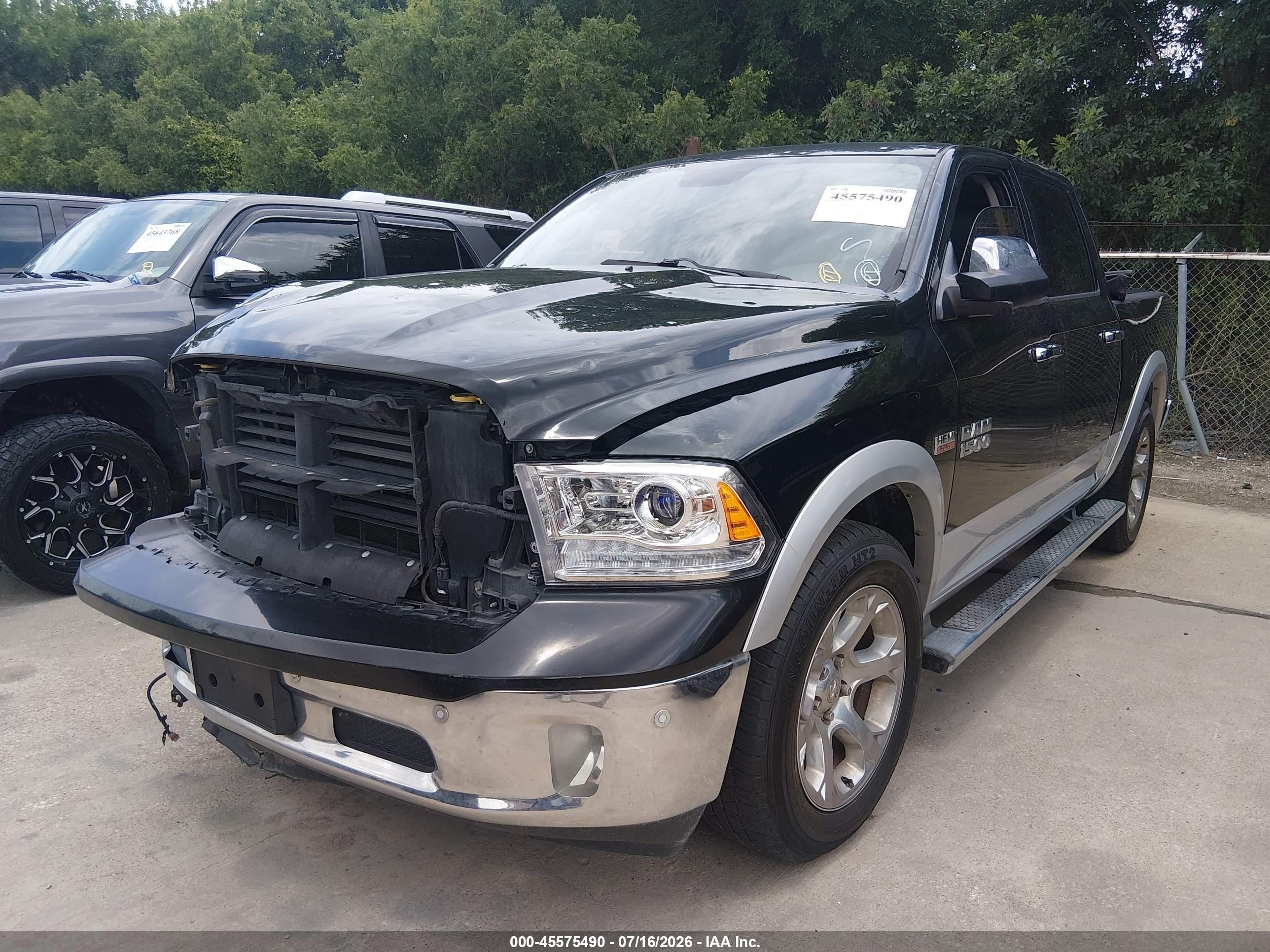 2014 Ram 1500 Laramie Черный vin: 1C6RR6NT1ES101862