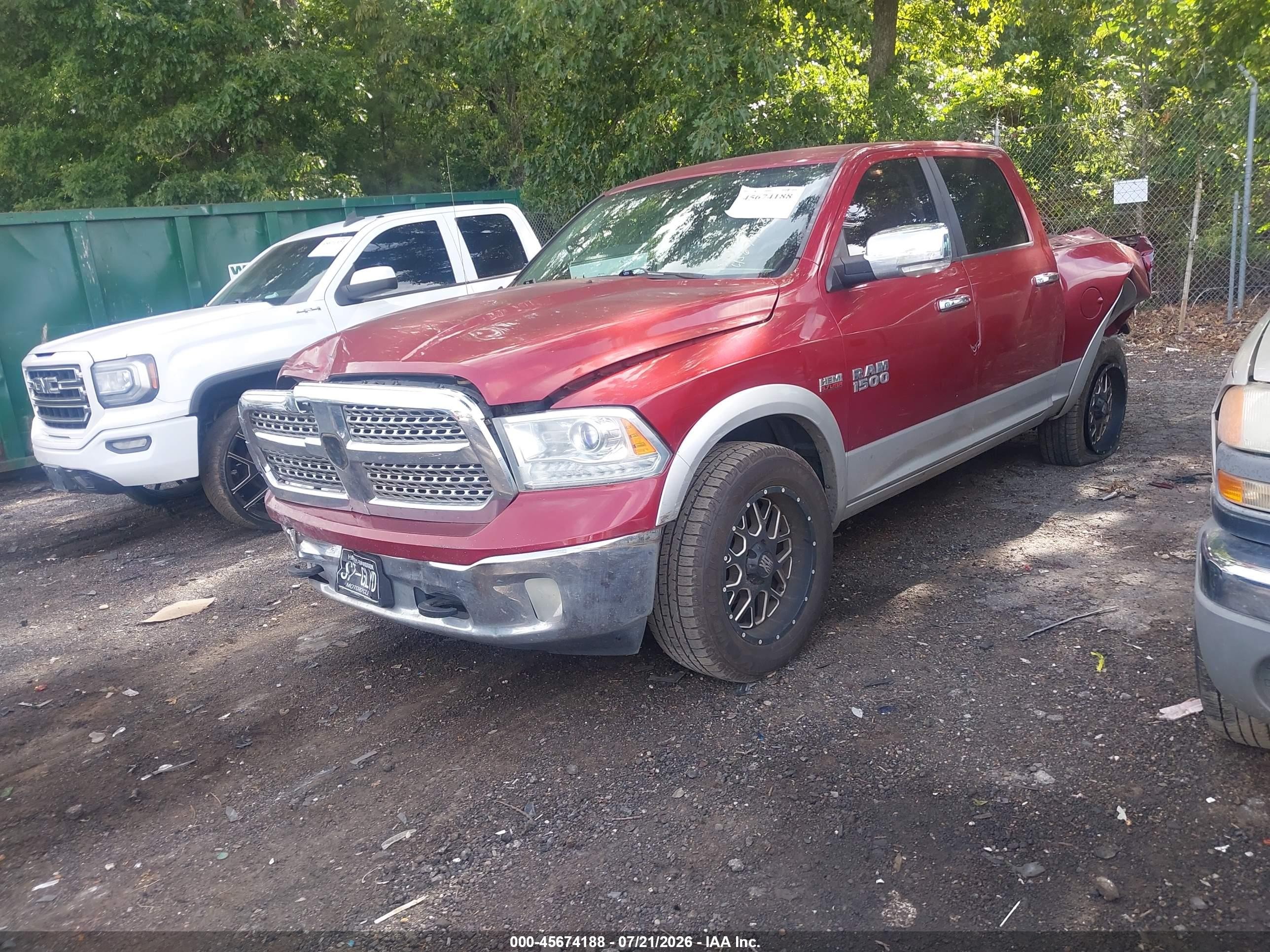 2013 Ram 1500 Laramie Maroon vin: 1C6RR6NT2DS680195
