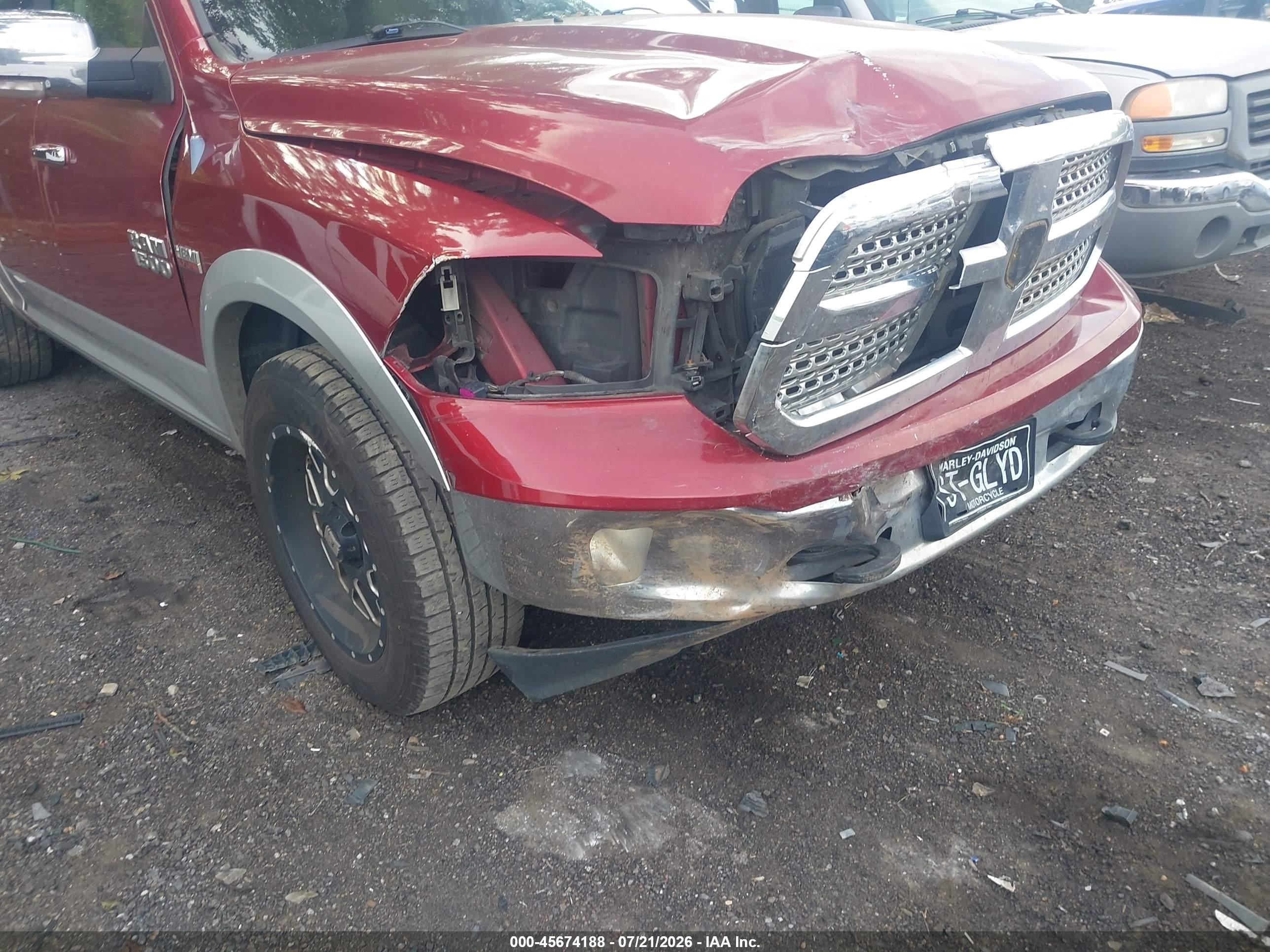 2013 Ram 1500 Laramie Maroon vin: 1C6RR6NT2DS680195