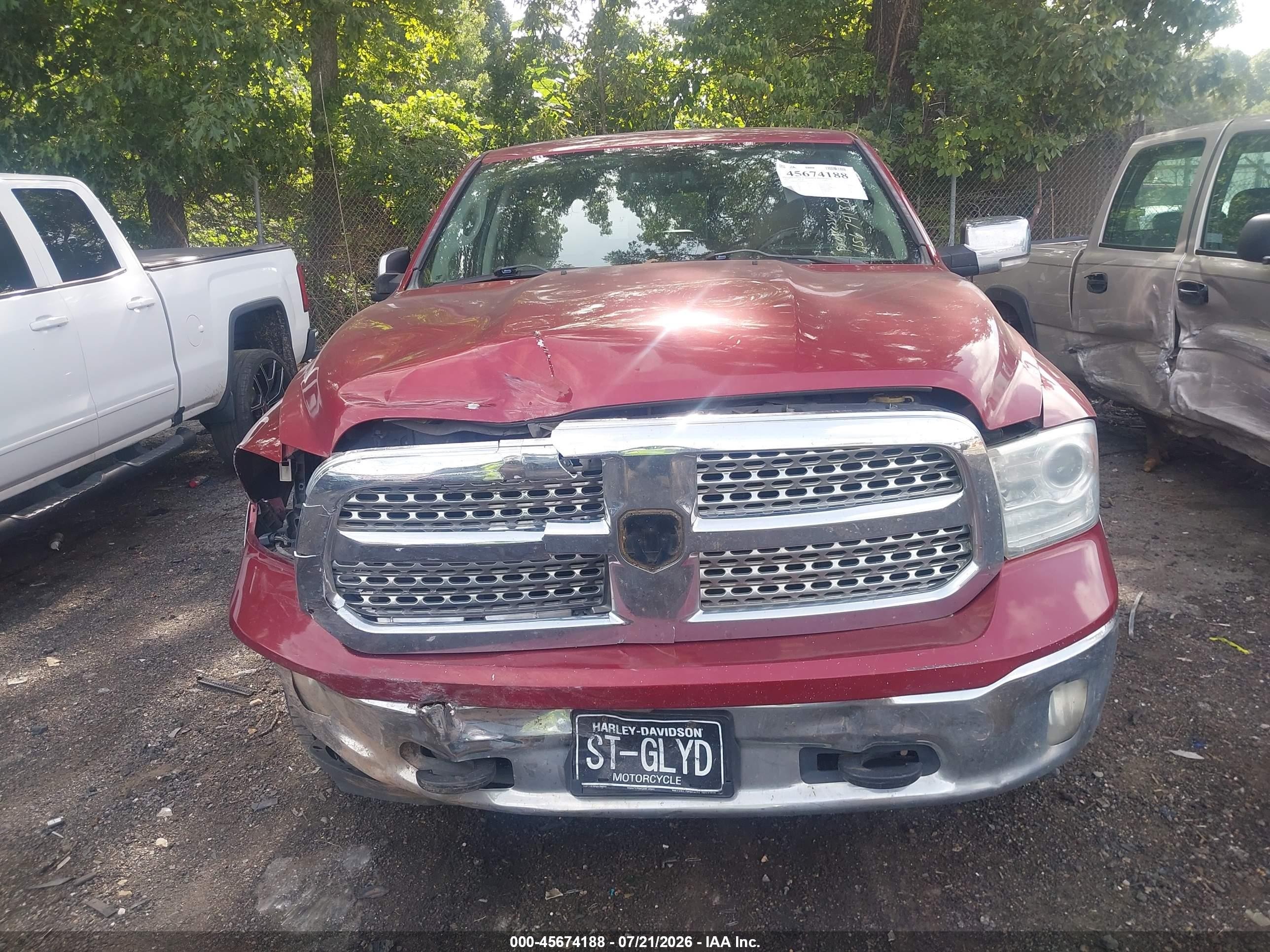 2013 Ram 1500 Laramie Maroon vin: 1C6RR6NT2DS680195